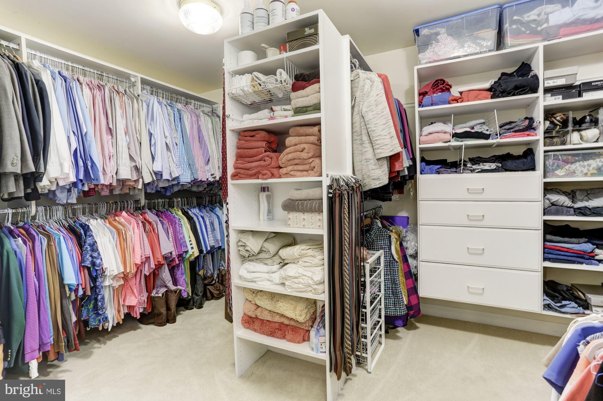 GREEN HILL MANOR - Residential