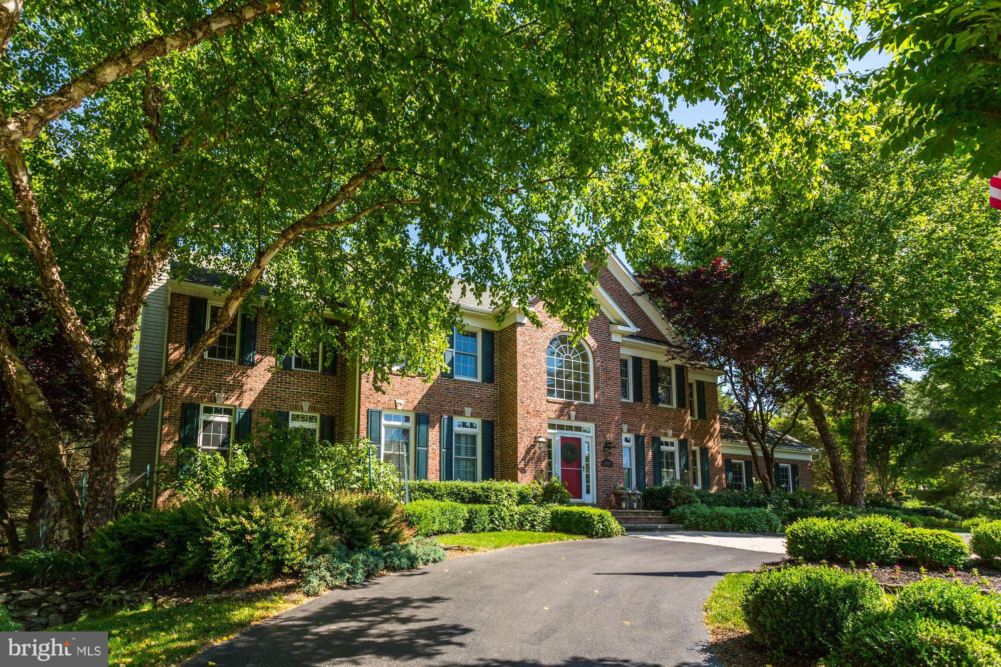 GREEN HILL MANOR - Residential