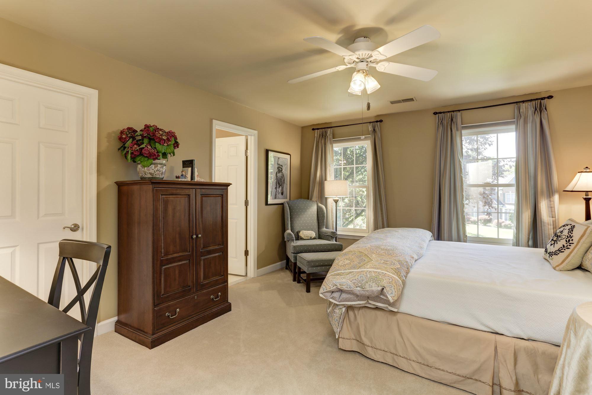 GREEN HILL MANOR - Residential