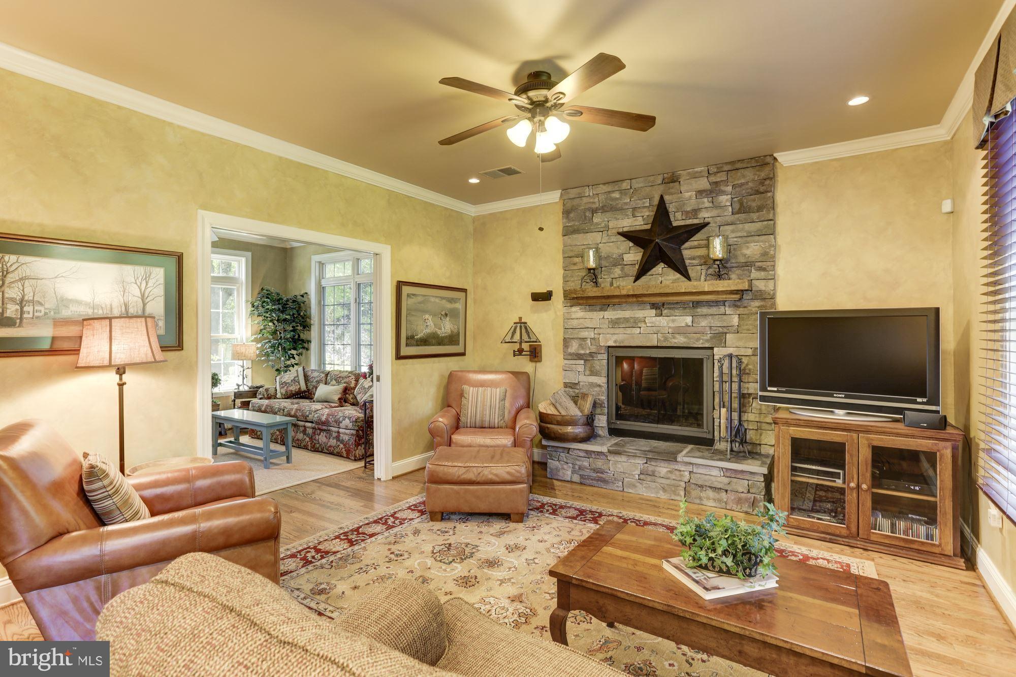 GREEN HILL MANOR - Residential