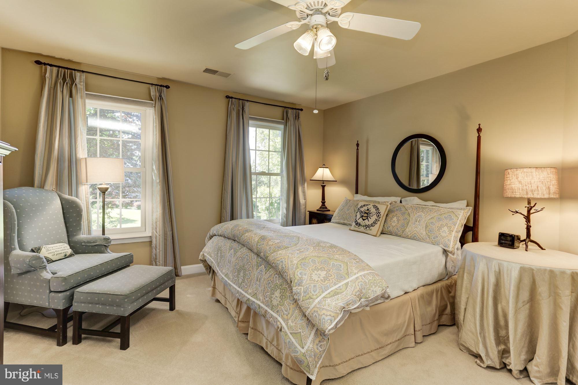 GREEN HILL MANOR - Residential