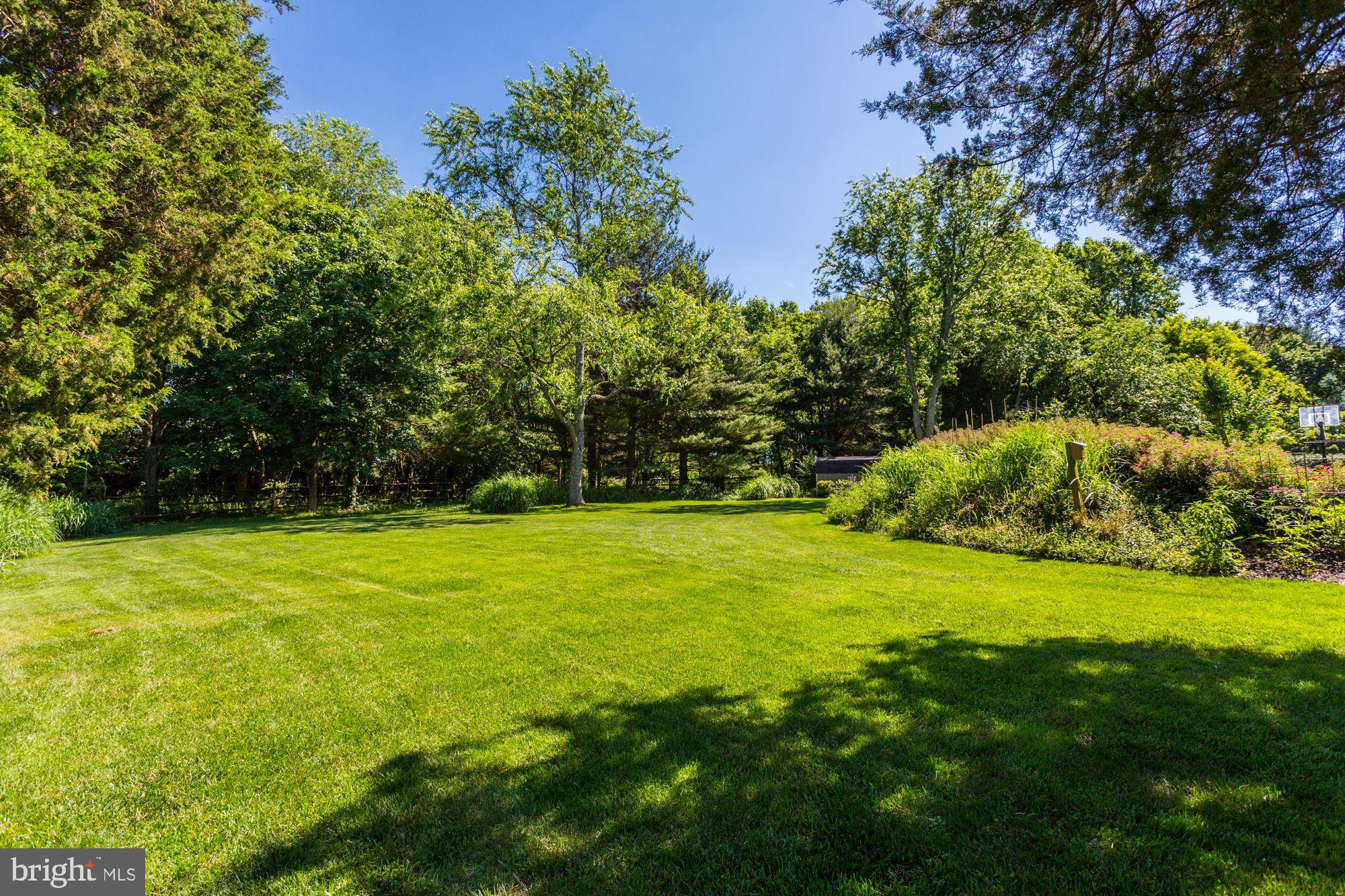 GREEN HILL MANOR - Residential