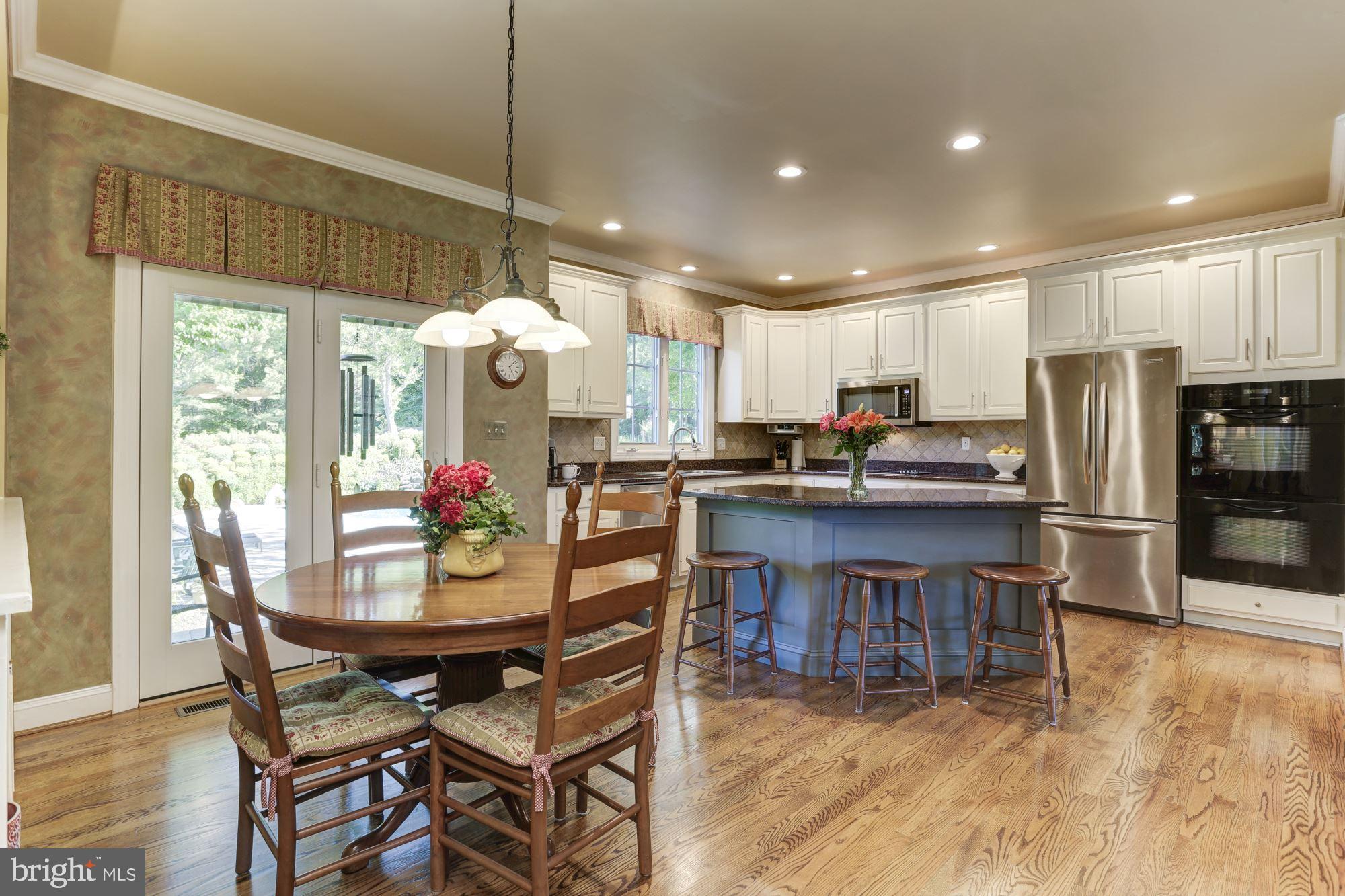 GREEN HILL MANOR - Residential