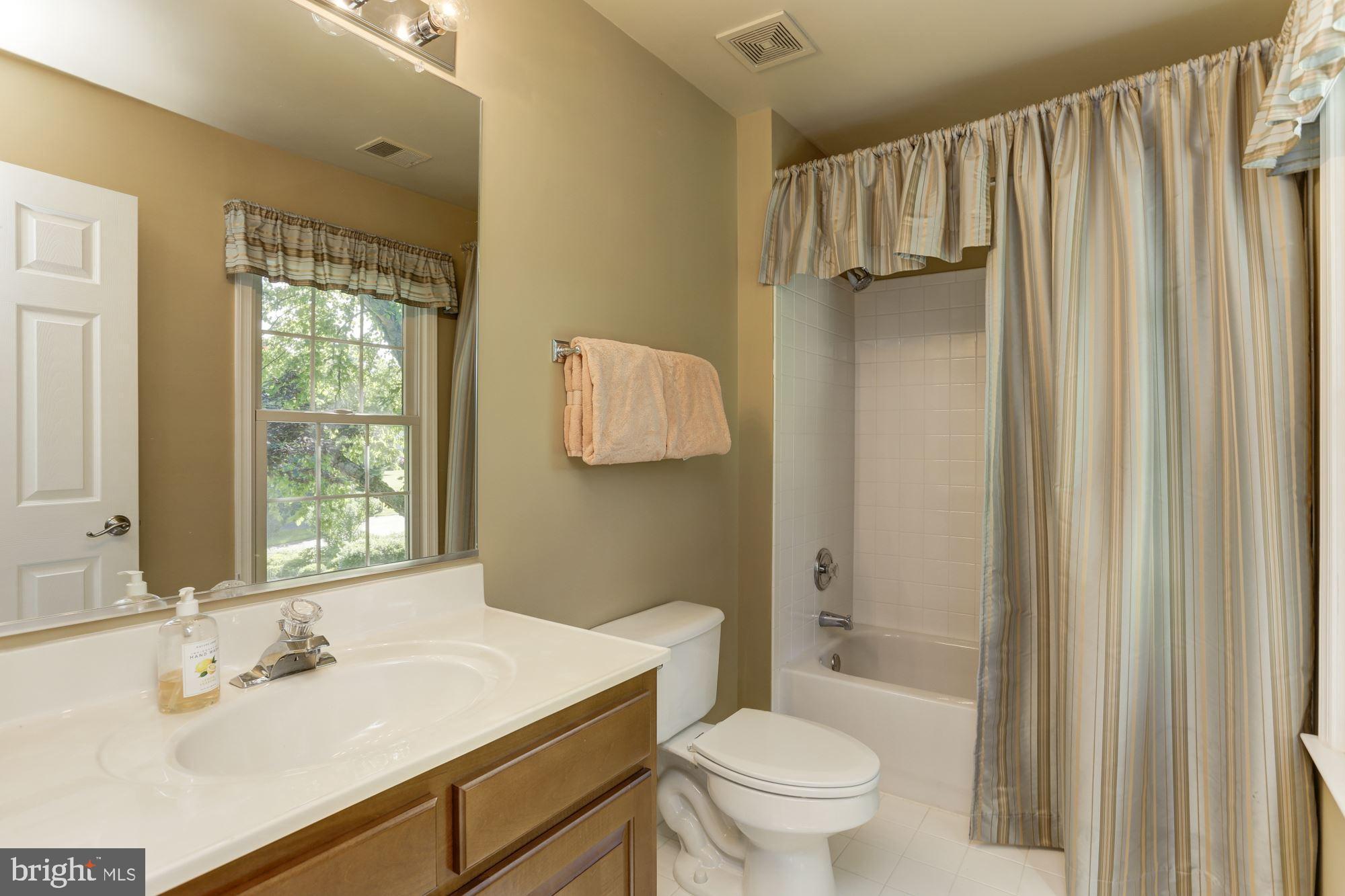 GREEN HILL MANOR - Residential