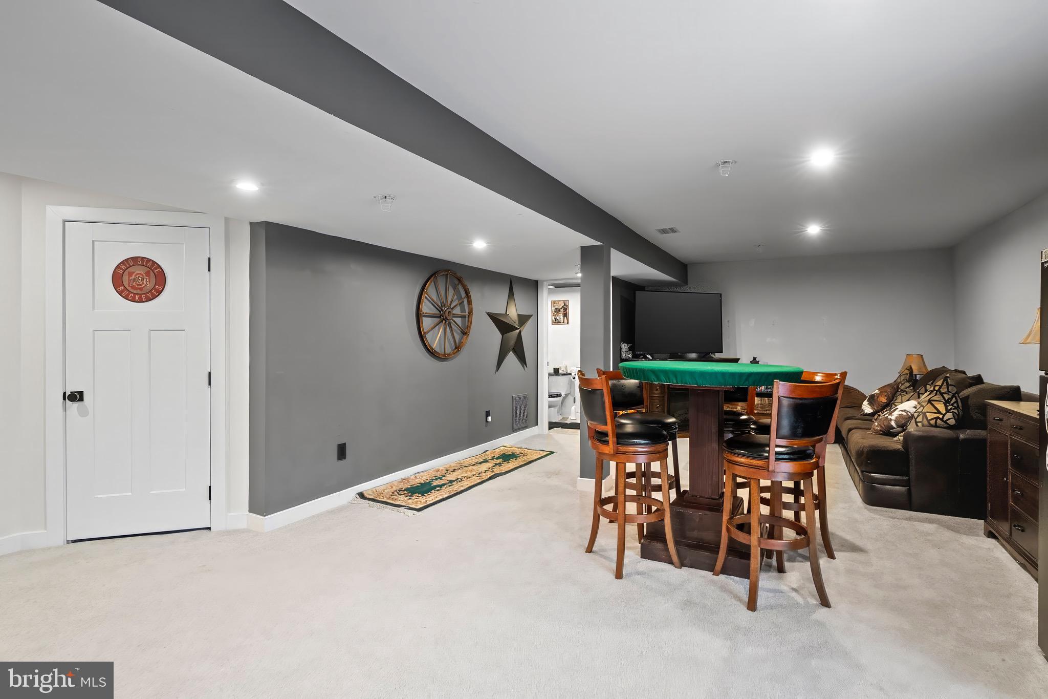 MAGNESS MILL - Residential