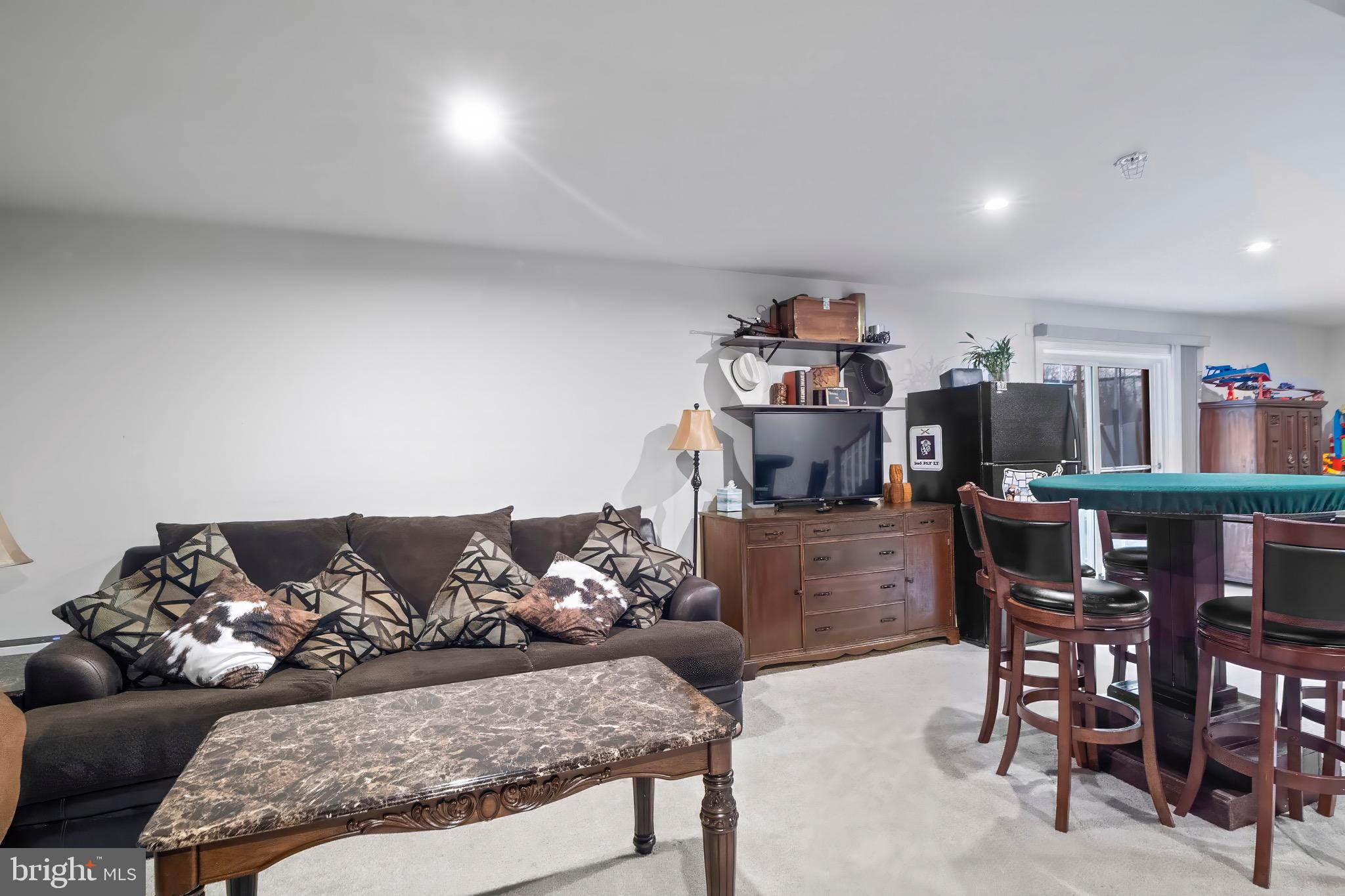 MAGNESS MILL - Residential