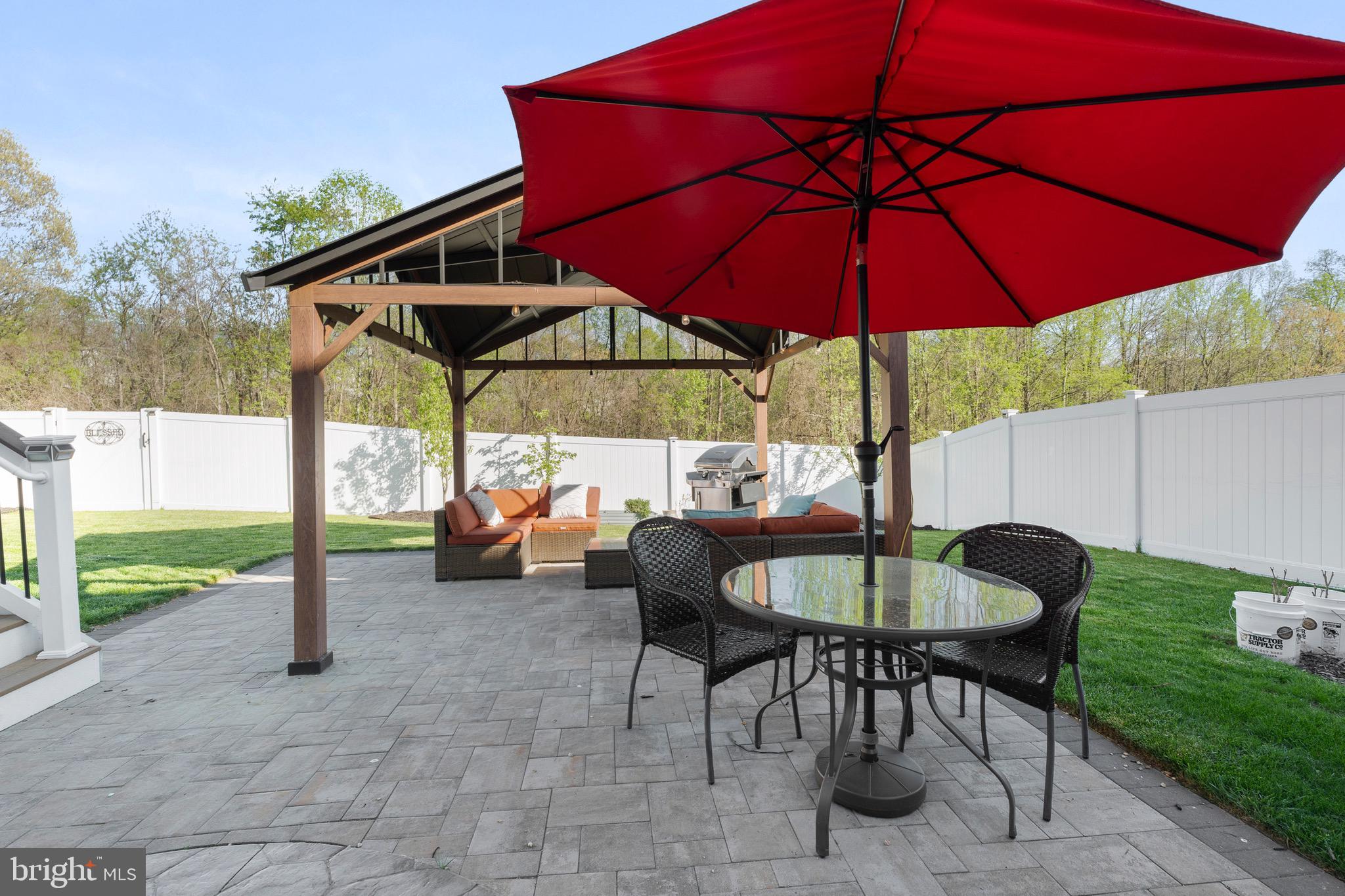 MAGNESS MILL - Residential