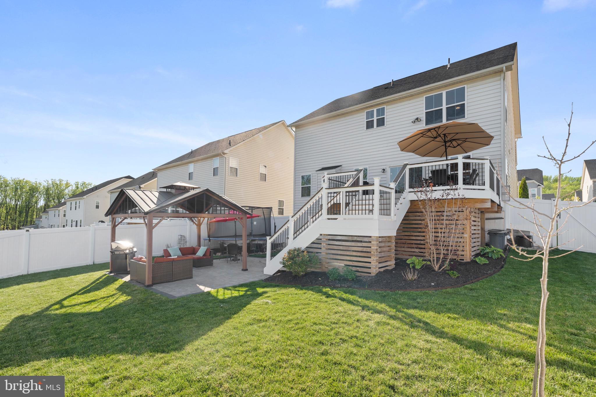 MAGNESS MILL - Residential