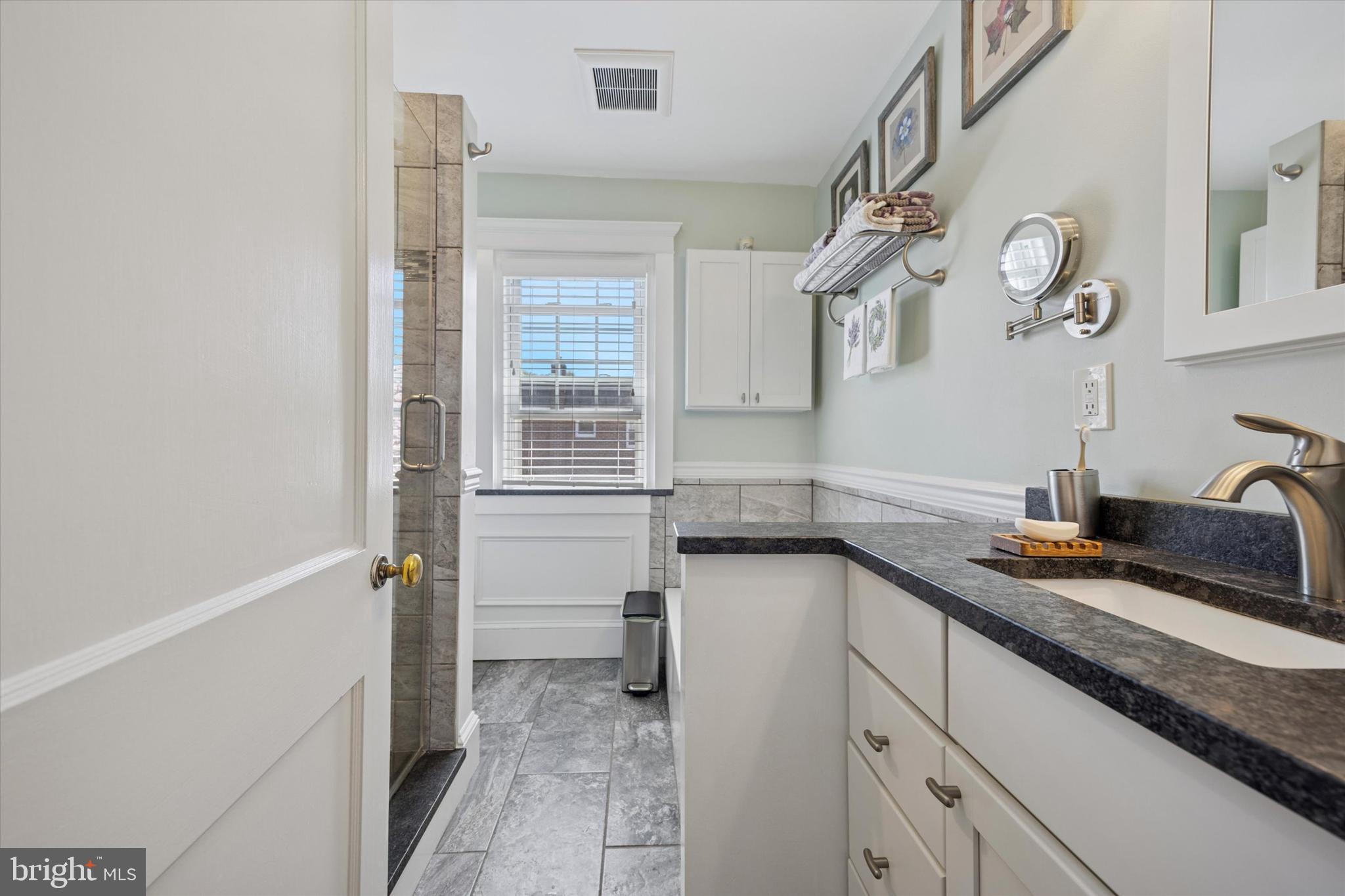 ARONIMINK - Residential