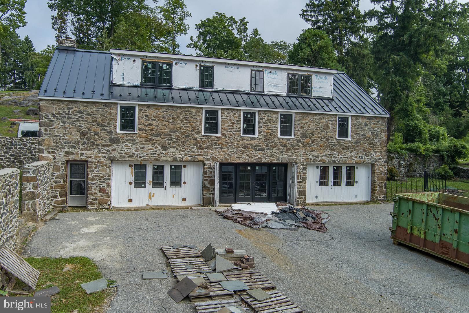 1445 MOUNT PLEASANT ROAD