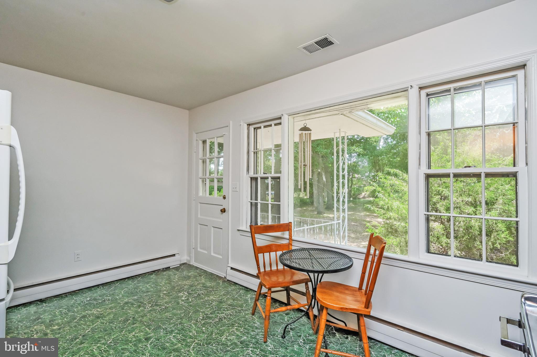 GLEN ACRES - Residential