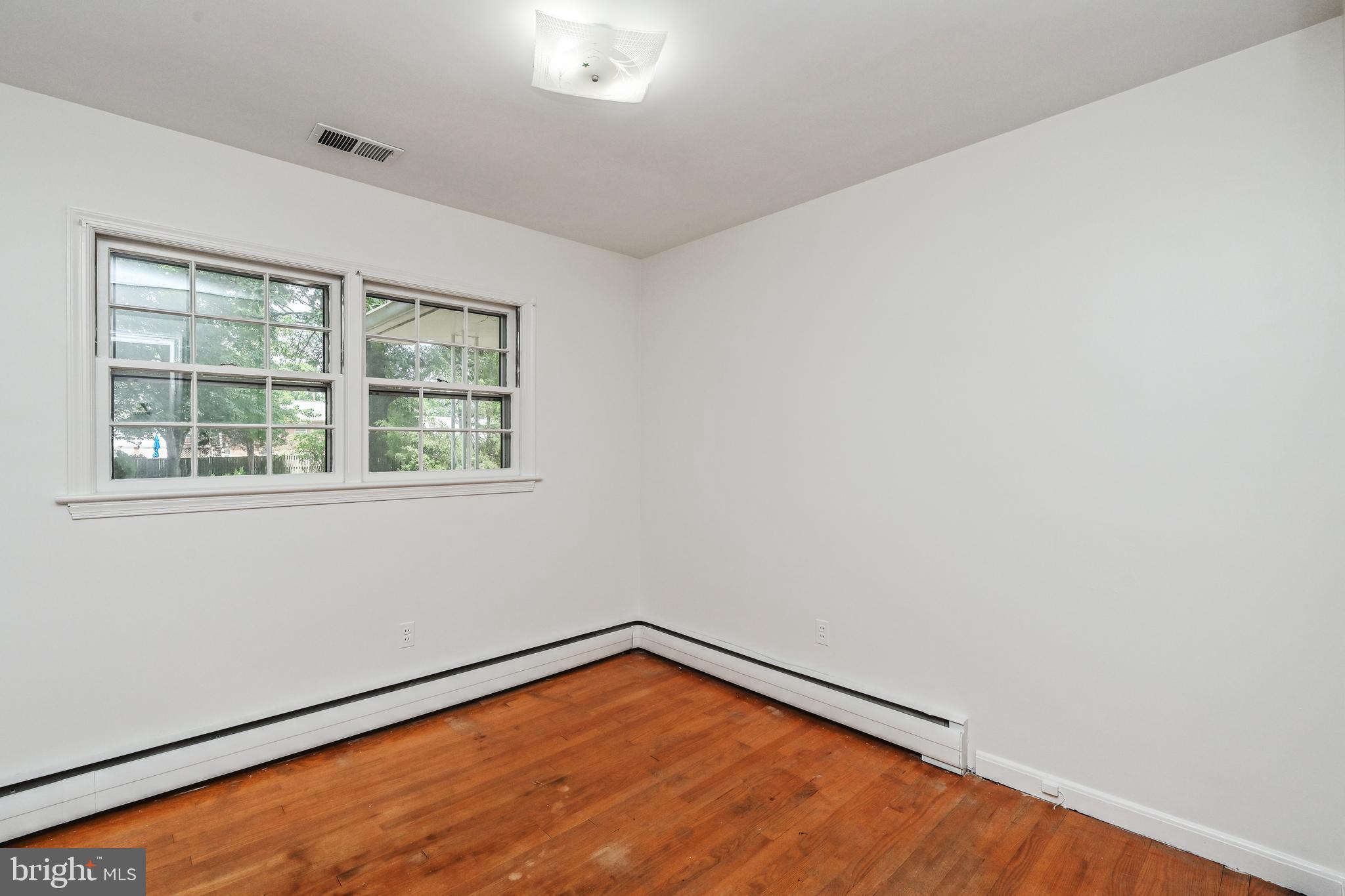 GLEN ACRES - Residential