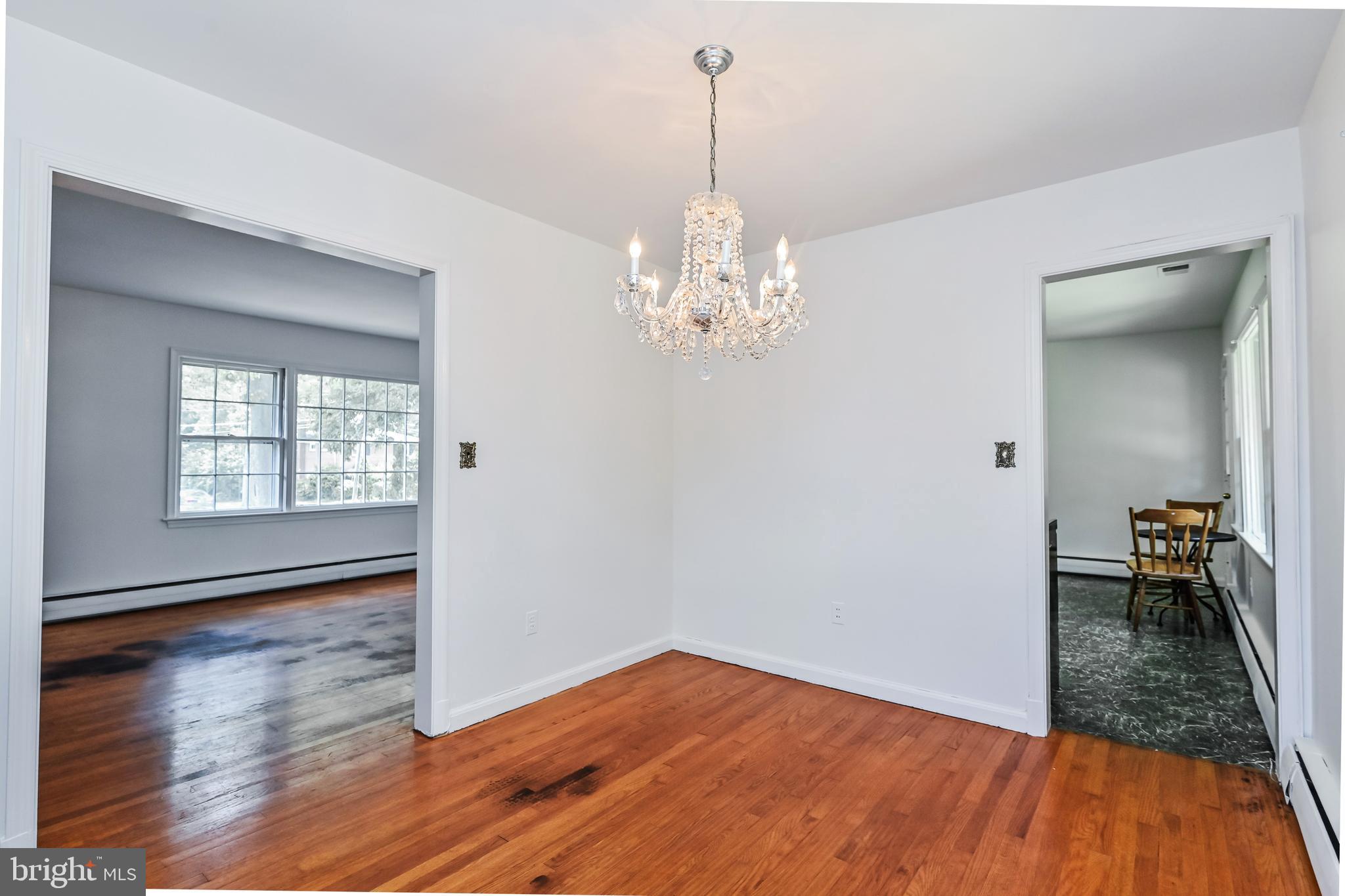 GLEN ACRES - Residential