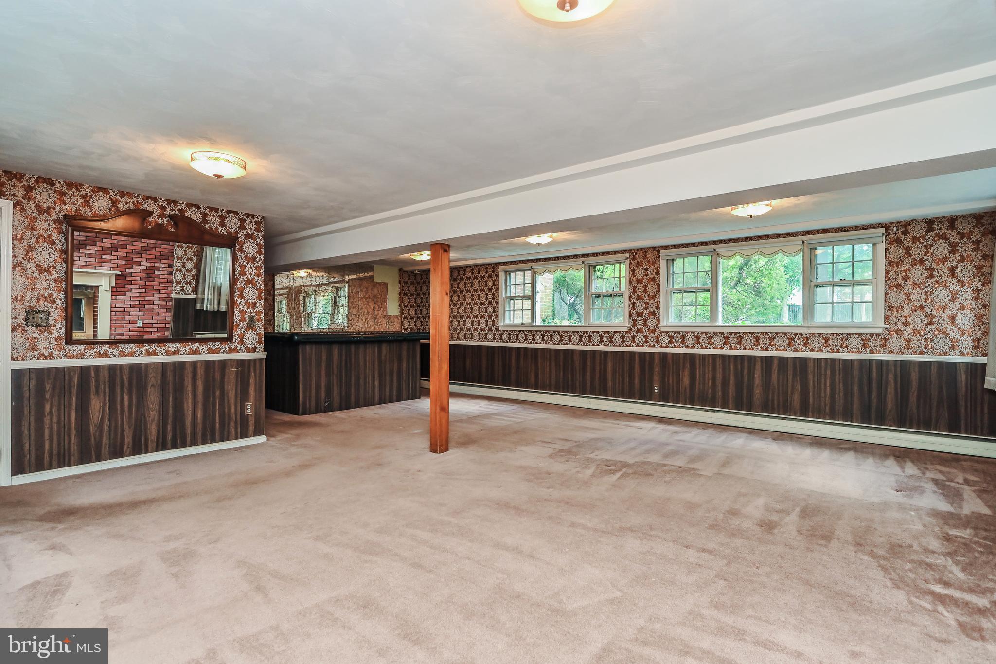 GLEN ACRES - Residential