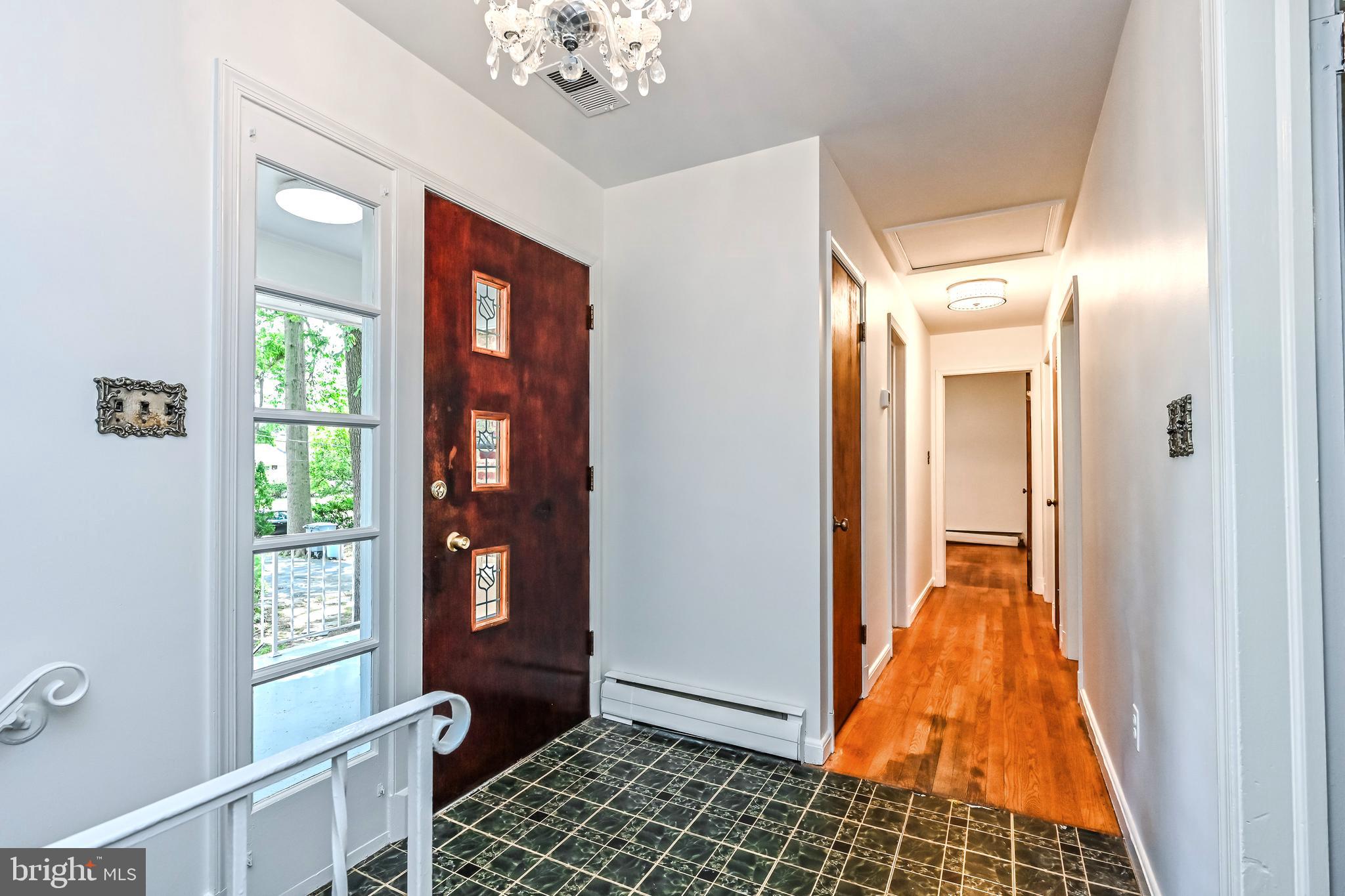 GLEN ACRES - Residential