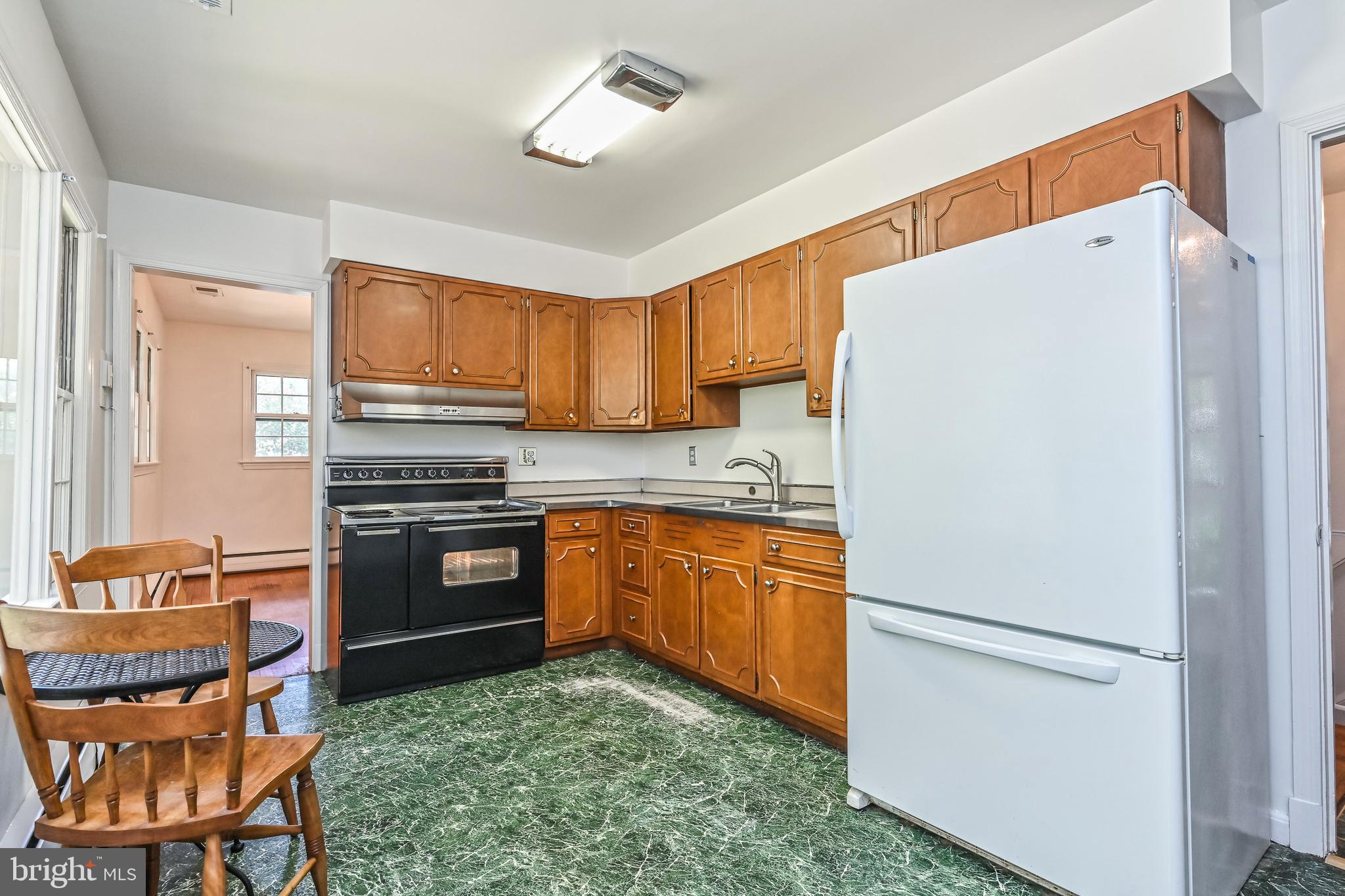 GLEN ACRES - Residential