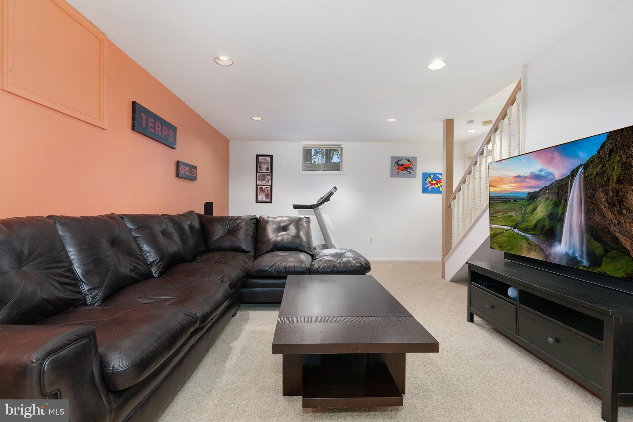 SAYBROOKE - Residential