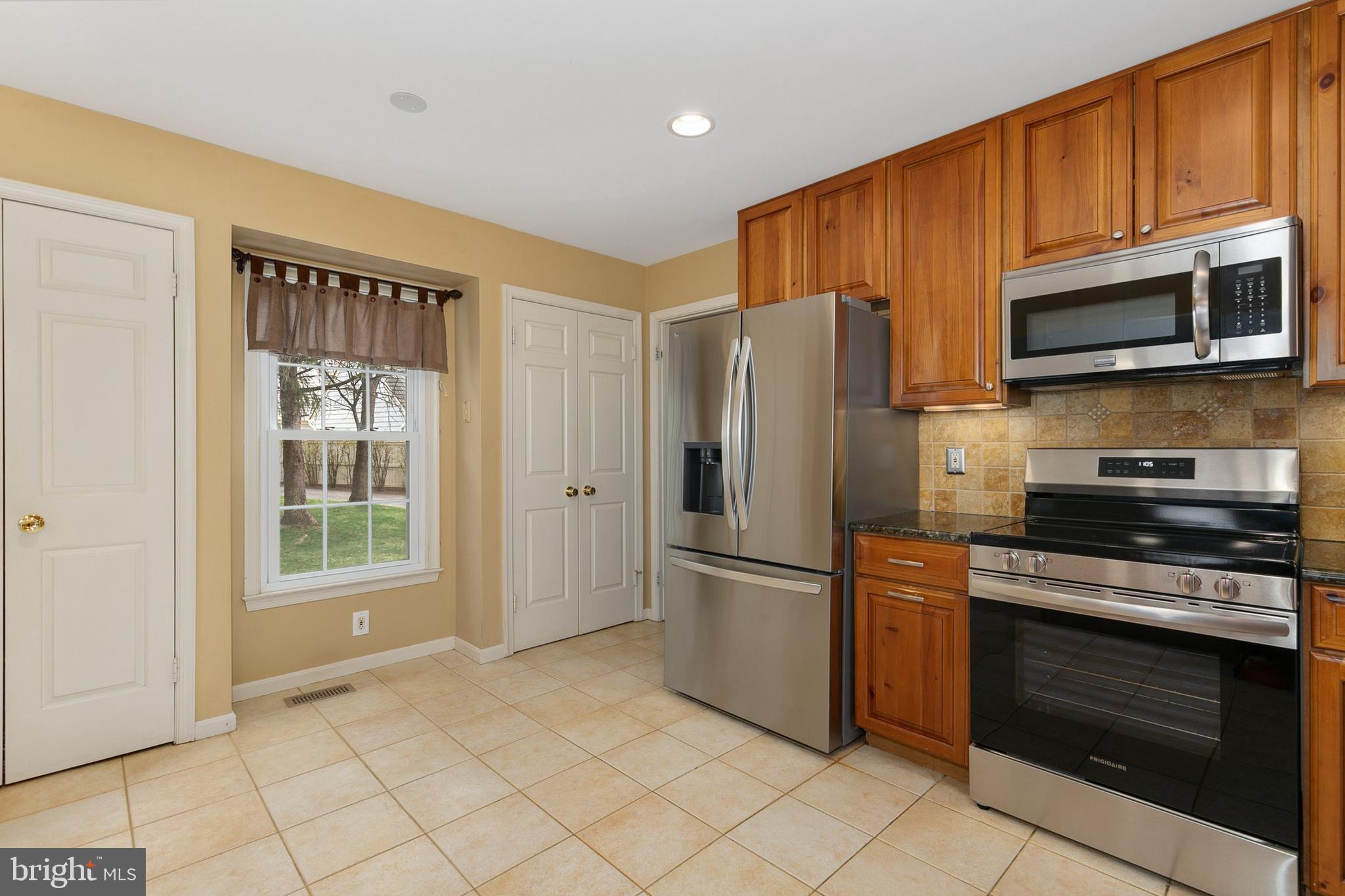 SAYBROOKE - Residential