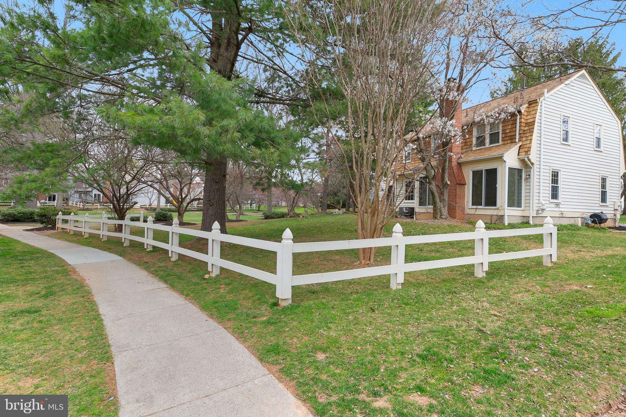 SAYBROOKE - Residential