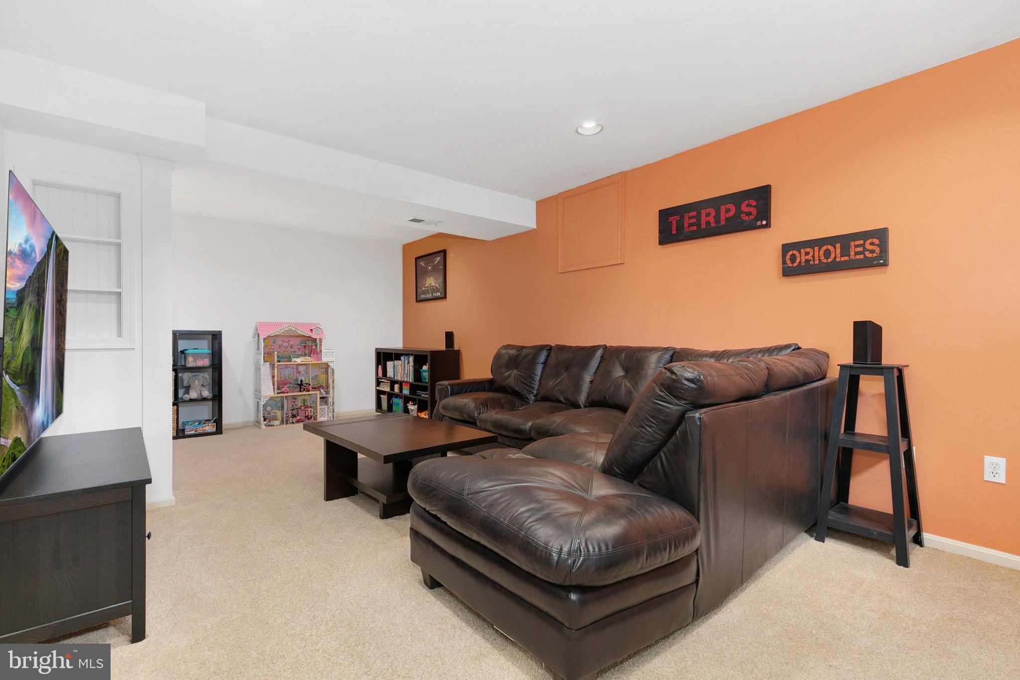 SAYBROOKE - Residential