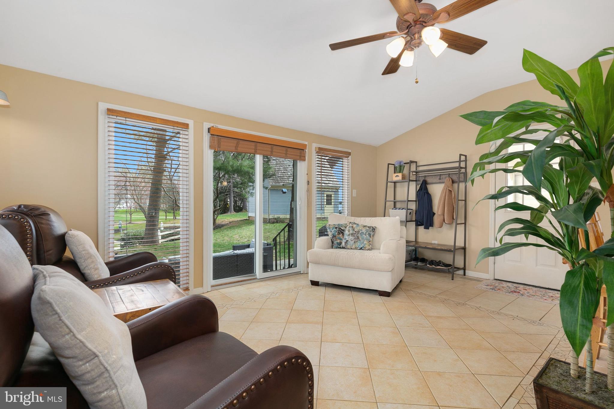 SAYBROOKE - Residential