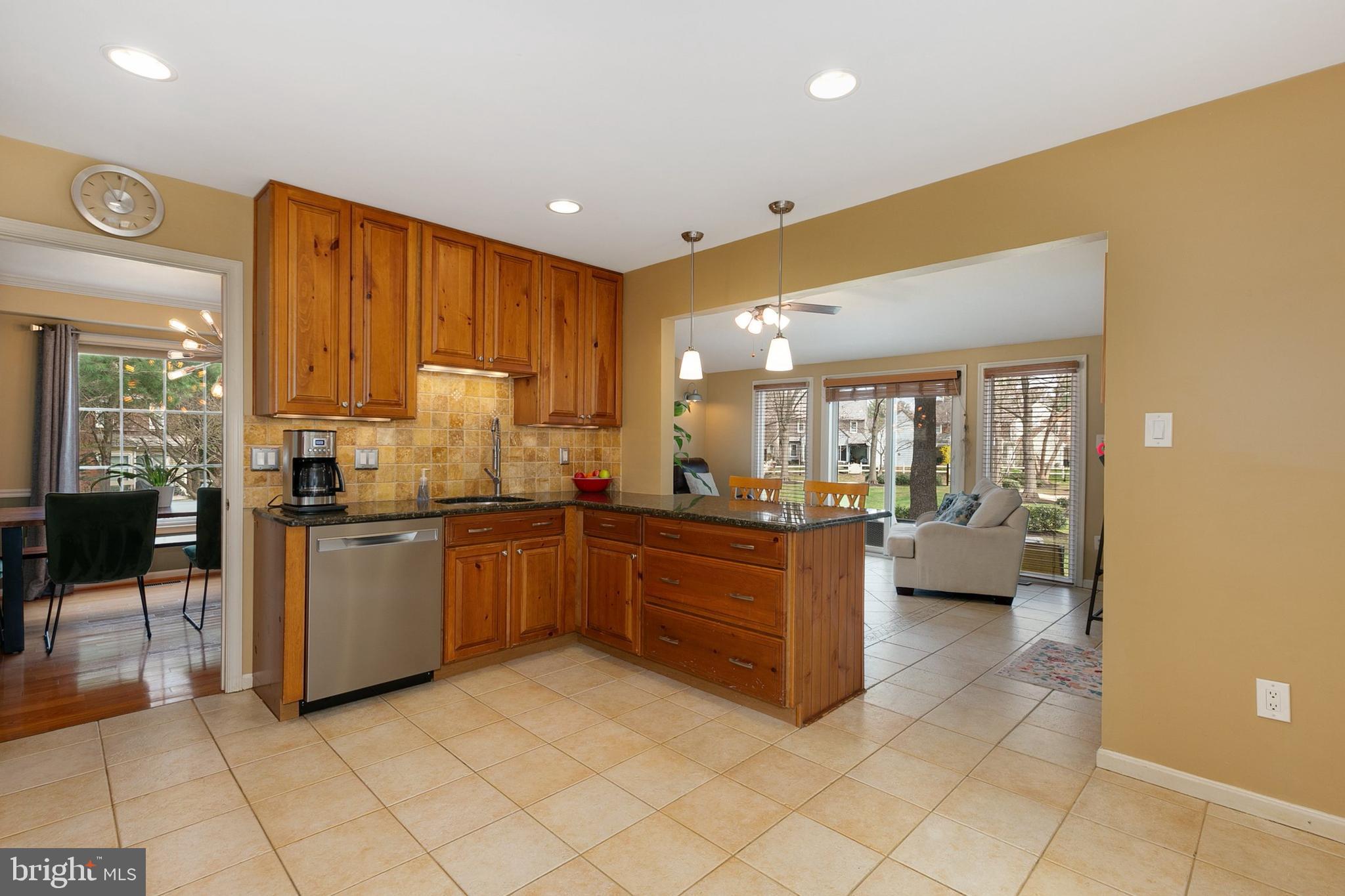 SAYBROOKE - Residential