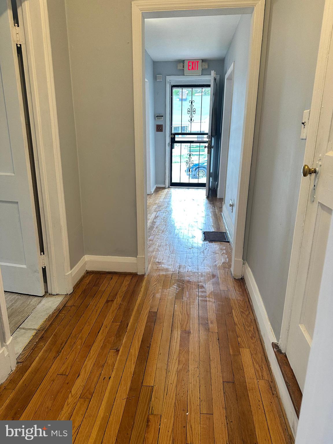 BROAD ACRES - Residential