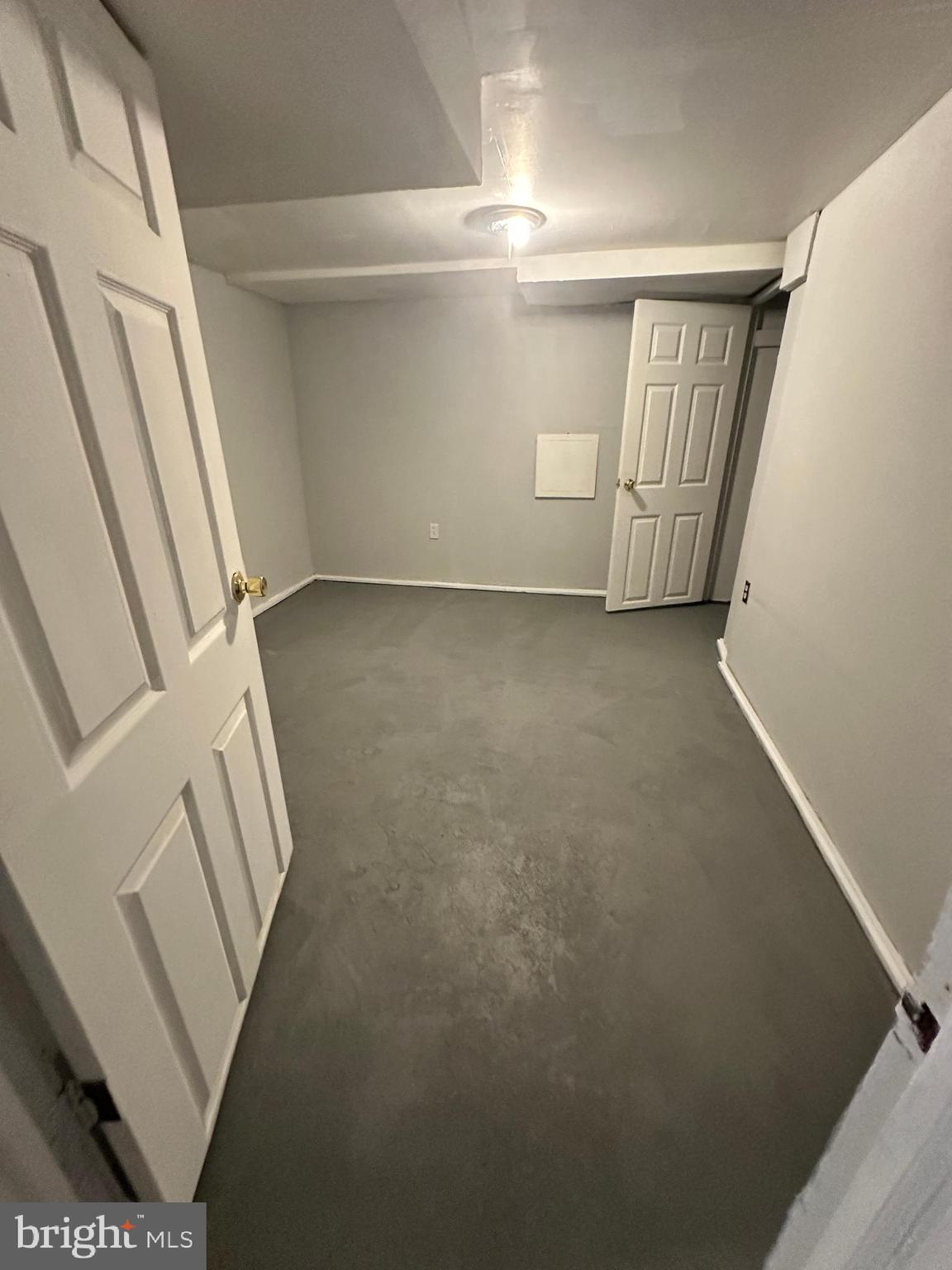 BROAD ACRES - Residential