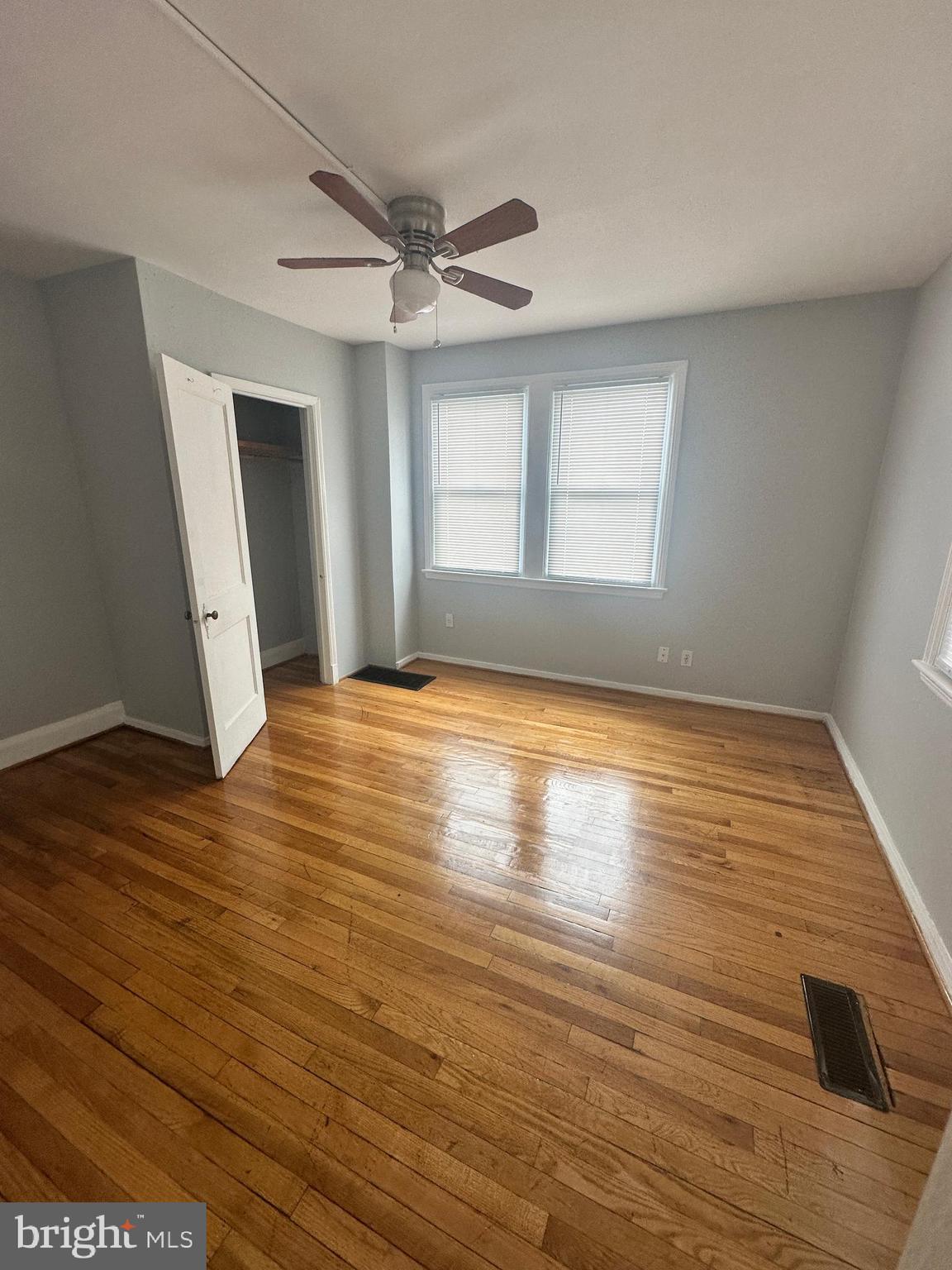 BROAD ACRES - Residential