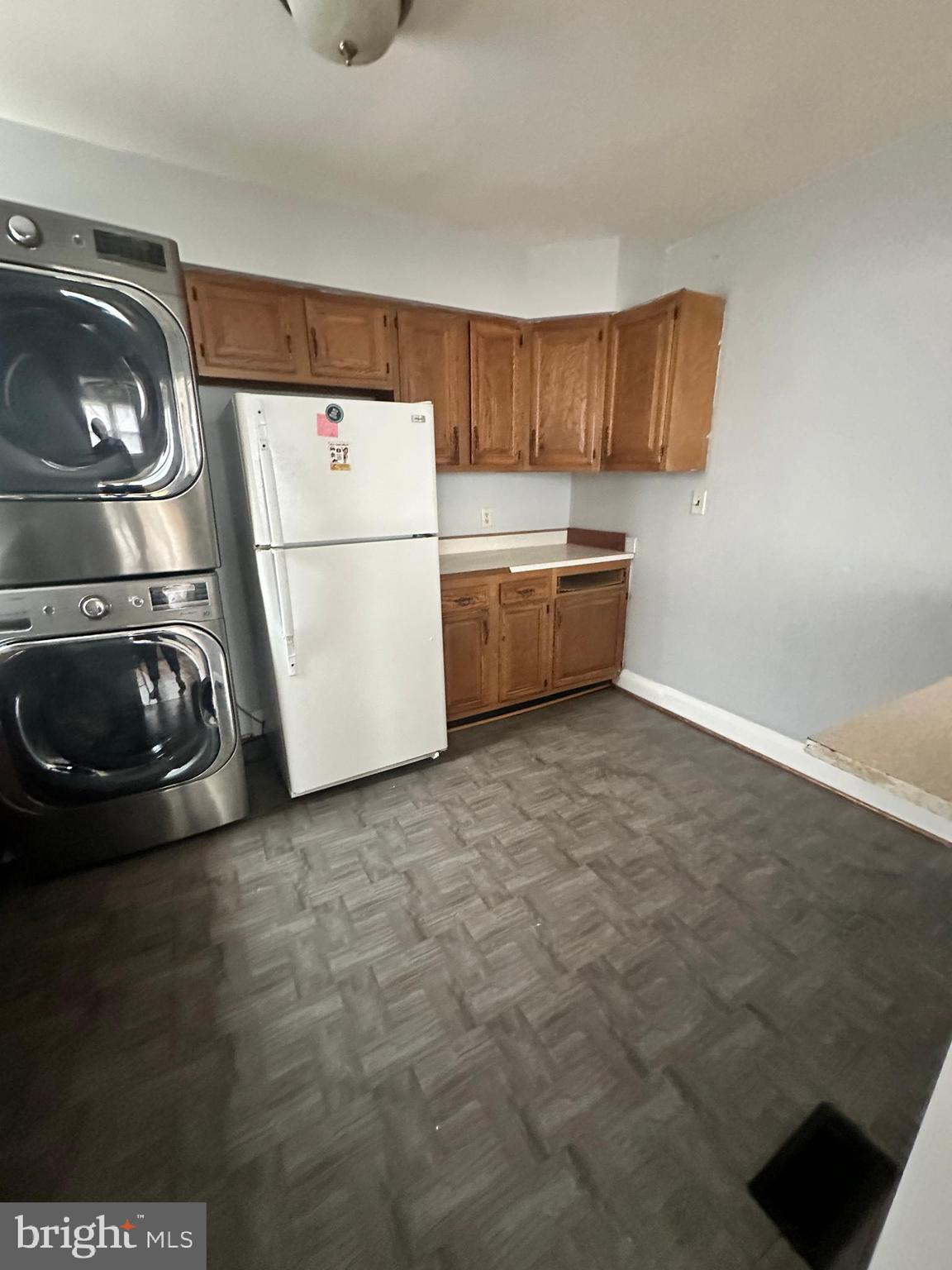 BROAD ACRES - Residential