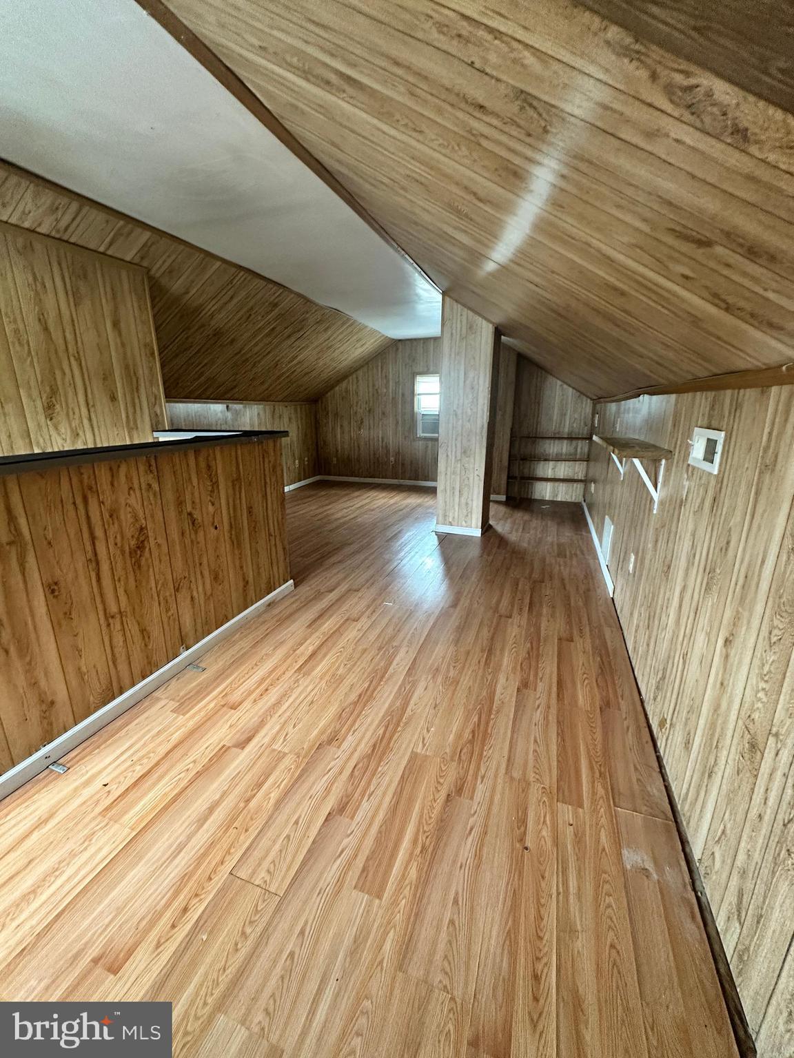 BROAD ACRES - Residential