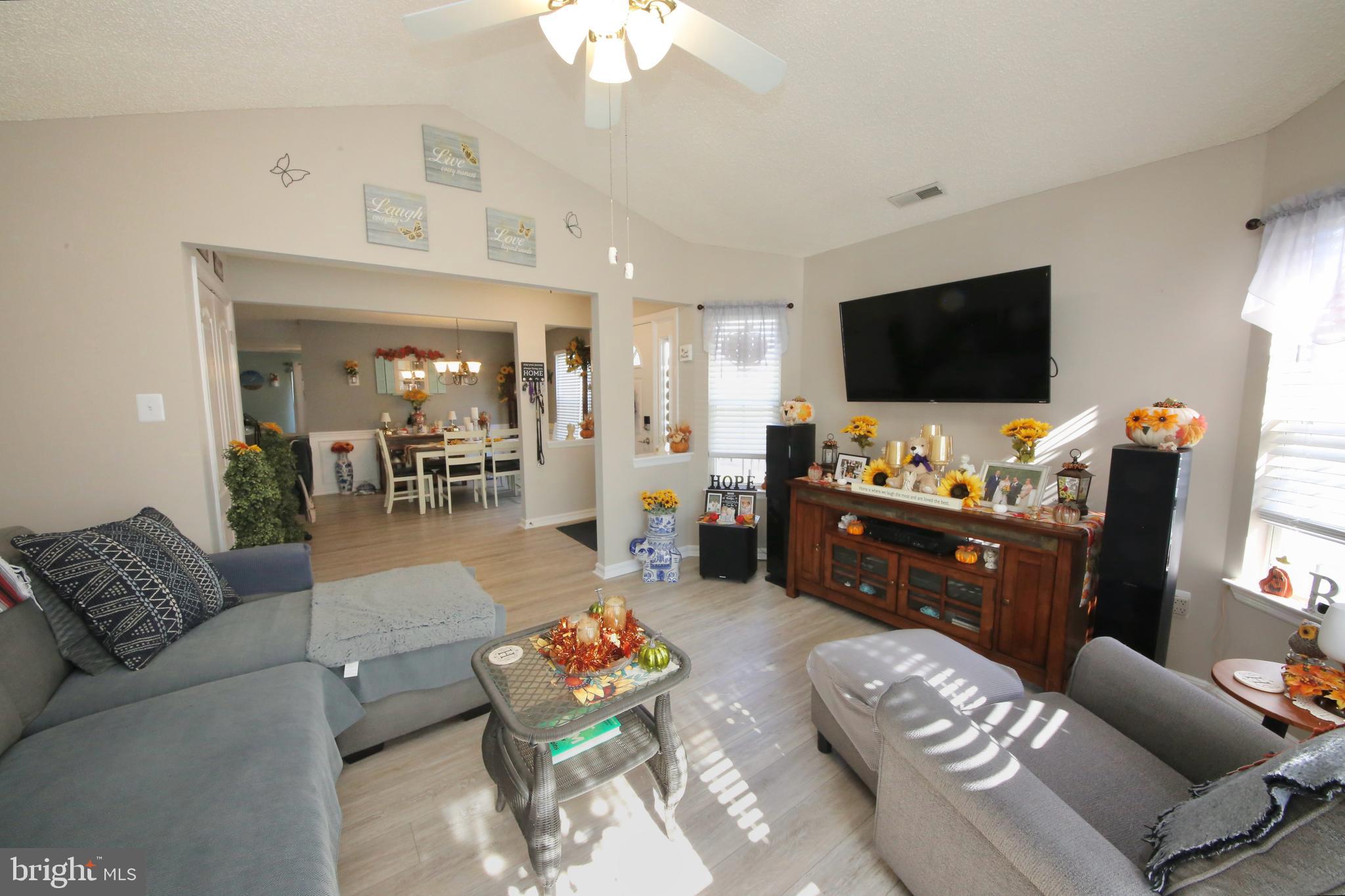 617 SAINT VINCENT COURT
