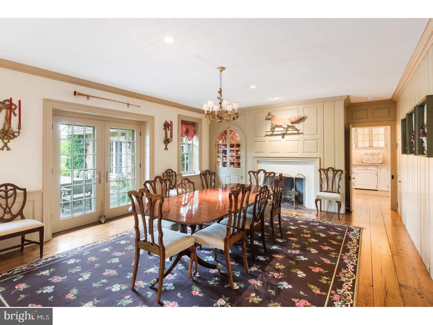 RADNOR HUNT - Residential