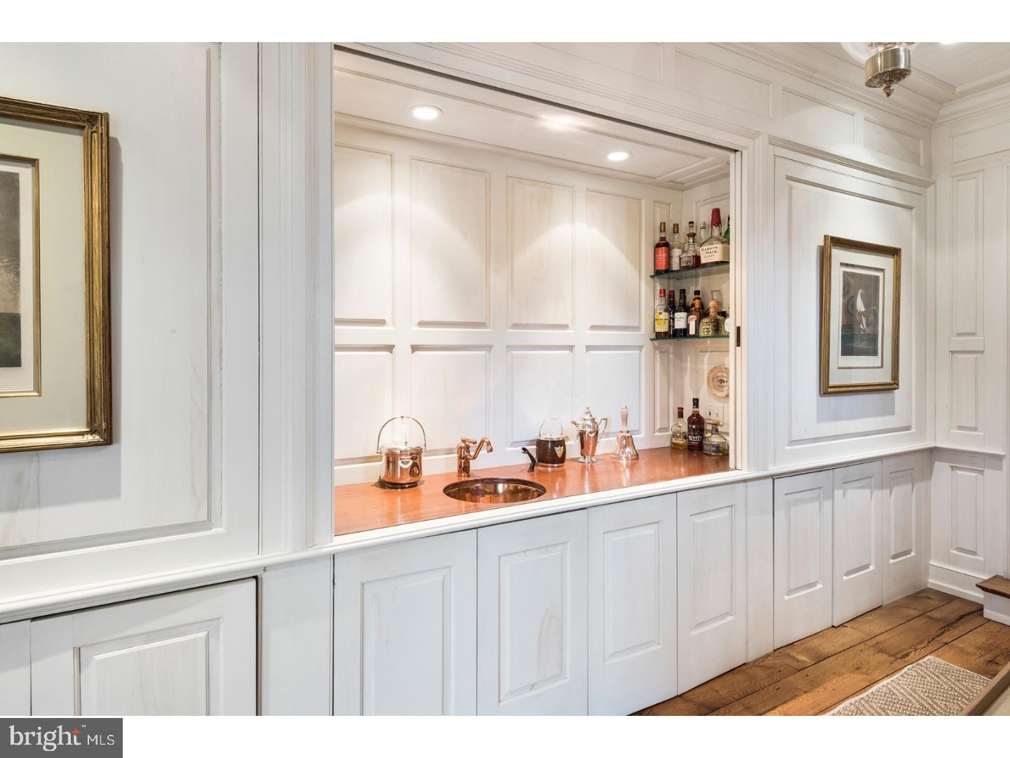RADNOR HUNT - Residential