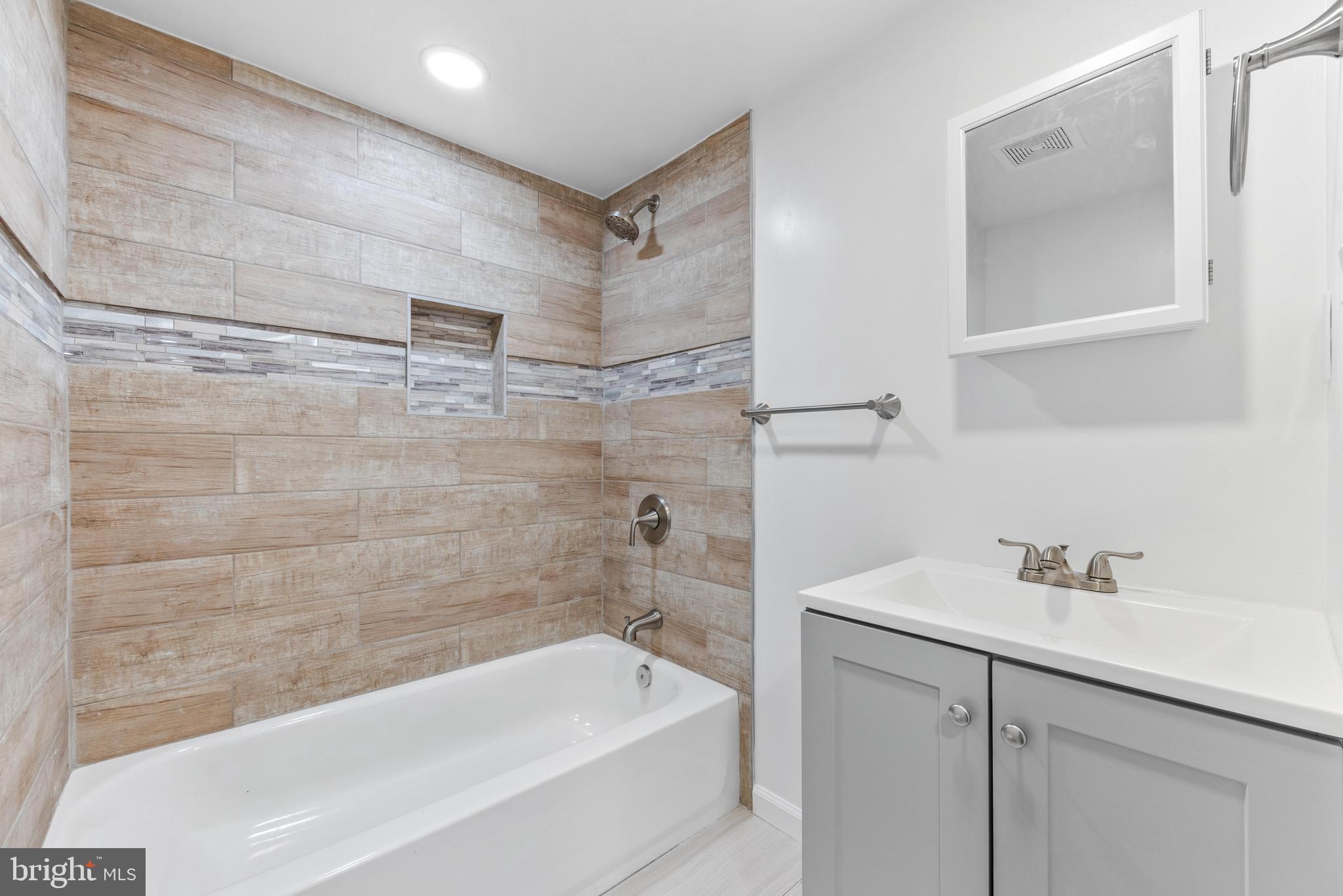 PATTERSON PARK - Residential