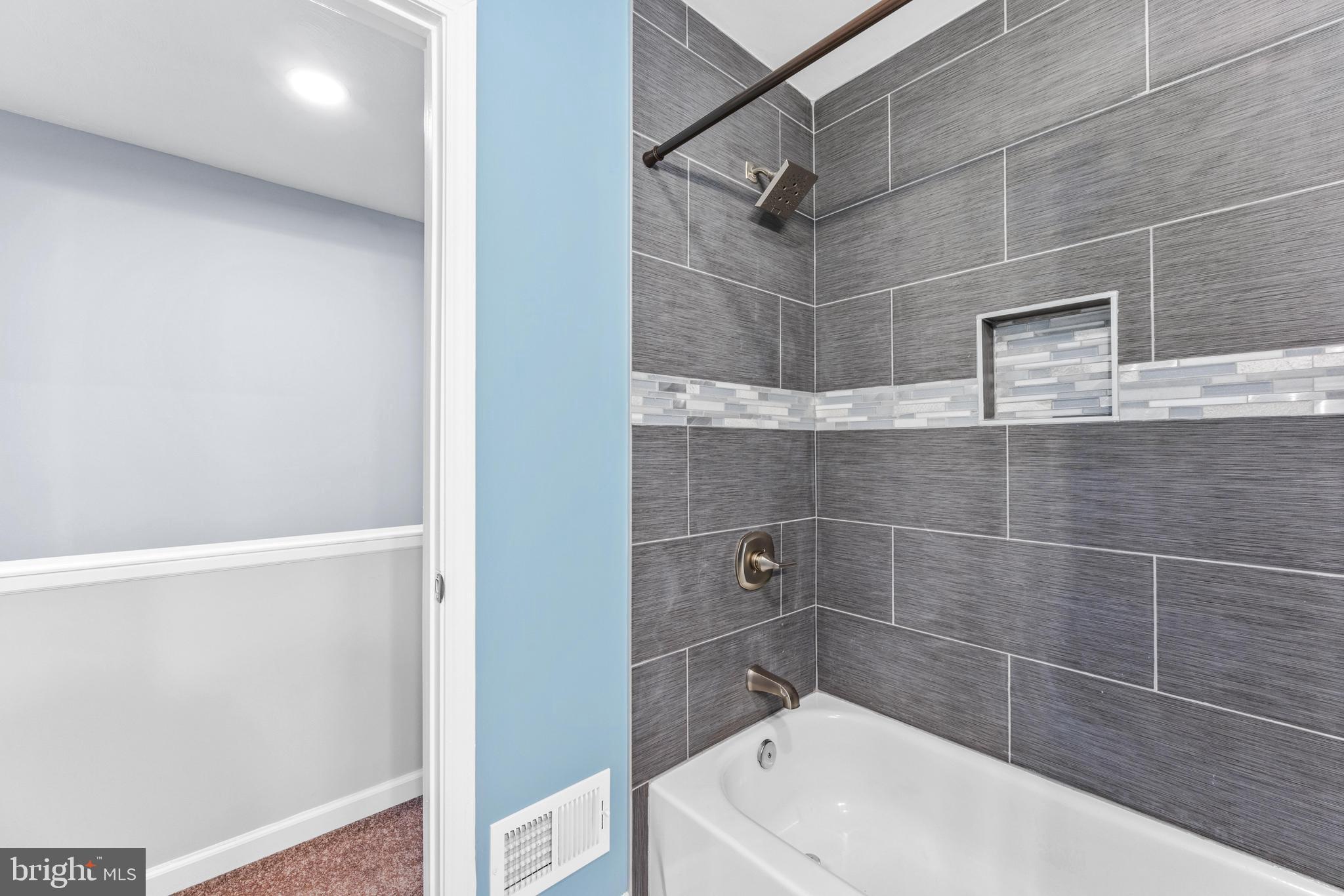 PATTERSON PARK - Residential