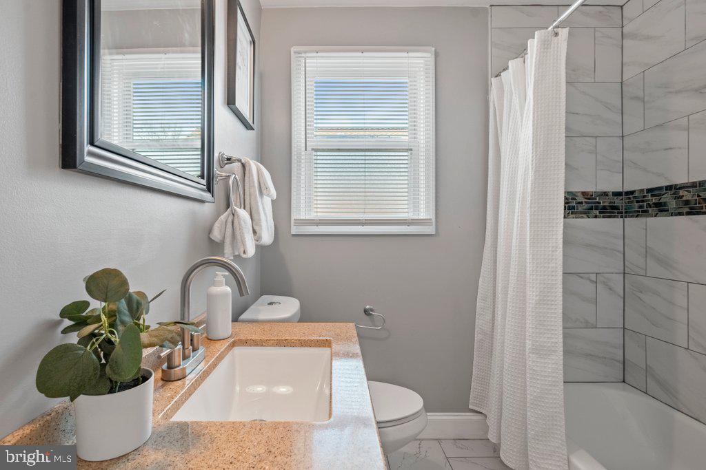 PARKVILLE - Residential