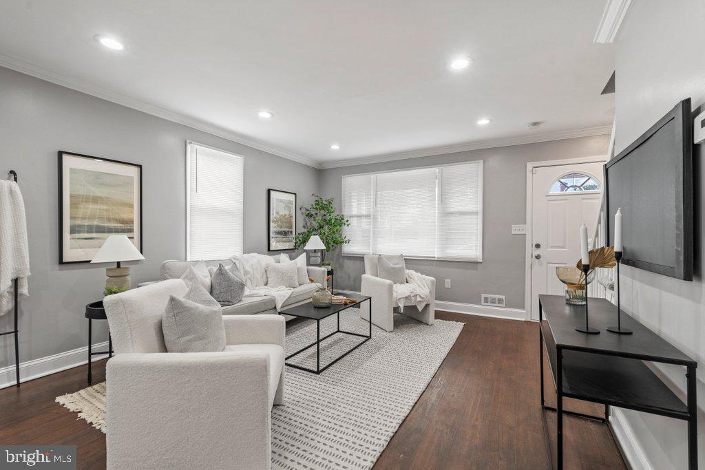 PARKVILLE - Residential