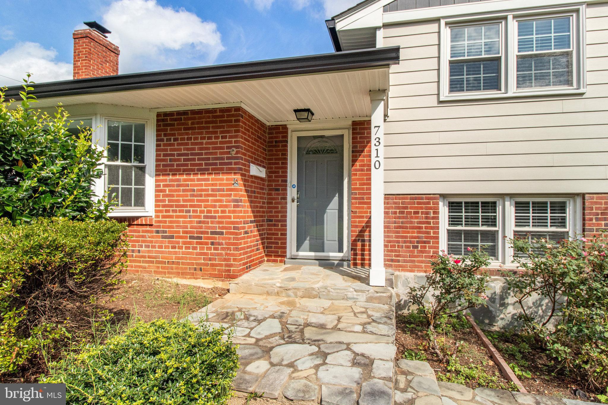 NORTH SPRINGFIELD - Residential