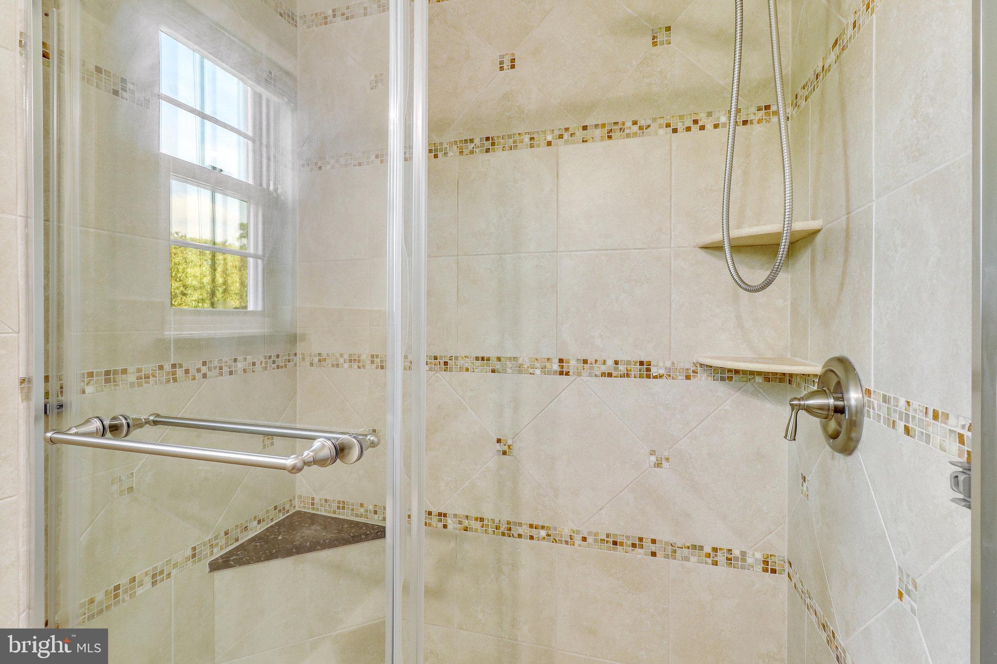 NORTH SPRINGFIELD - Residential