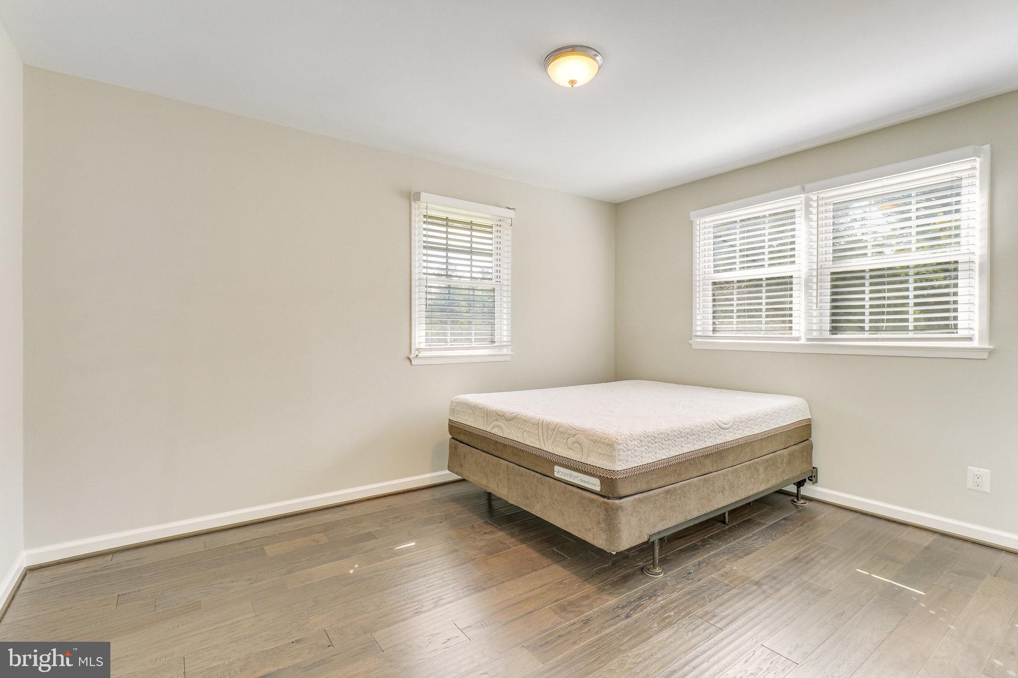 NORTH SPRINGFIELD - Residential