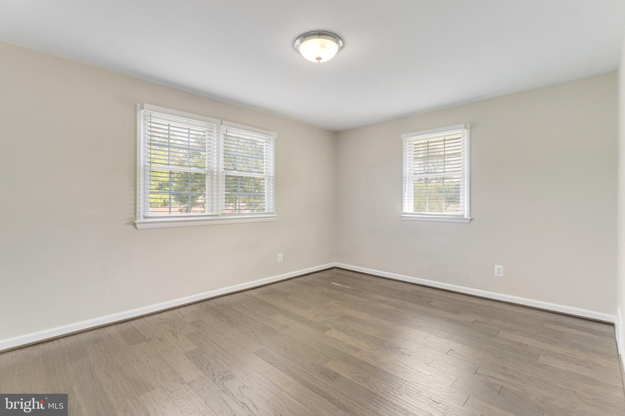 NORTH SPRINGFIELD - Residential