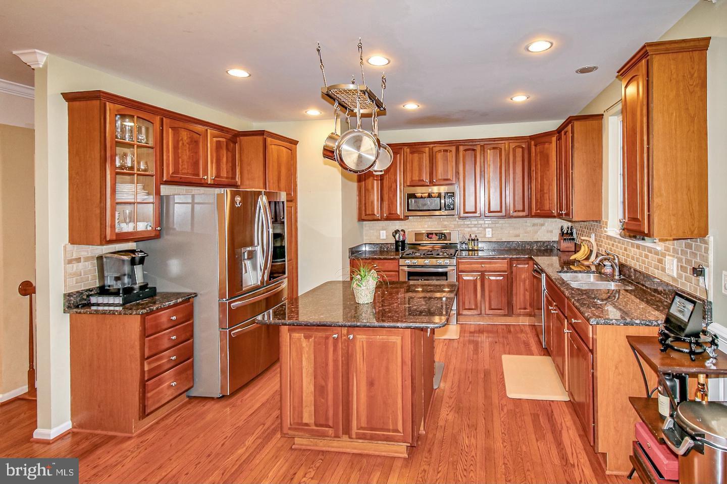 LORTON VALLEY NORTH - Residential Lease