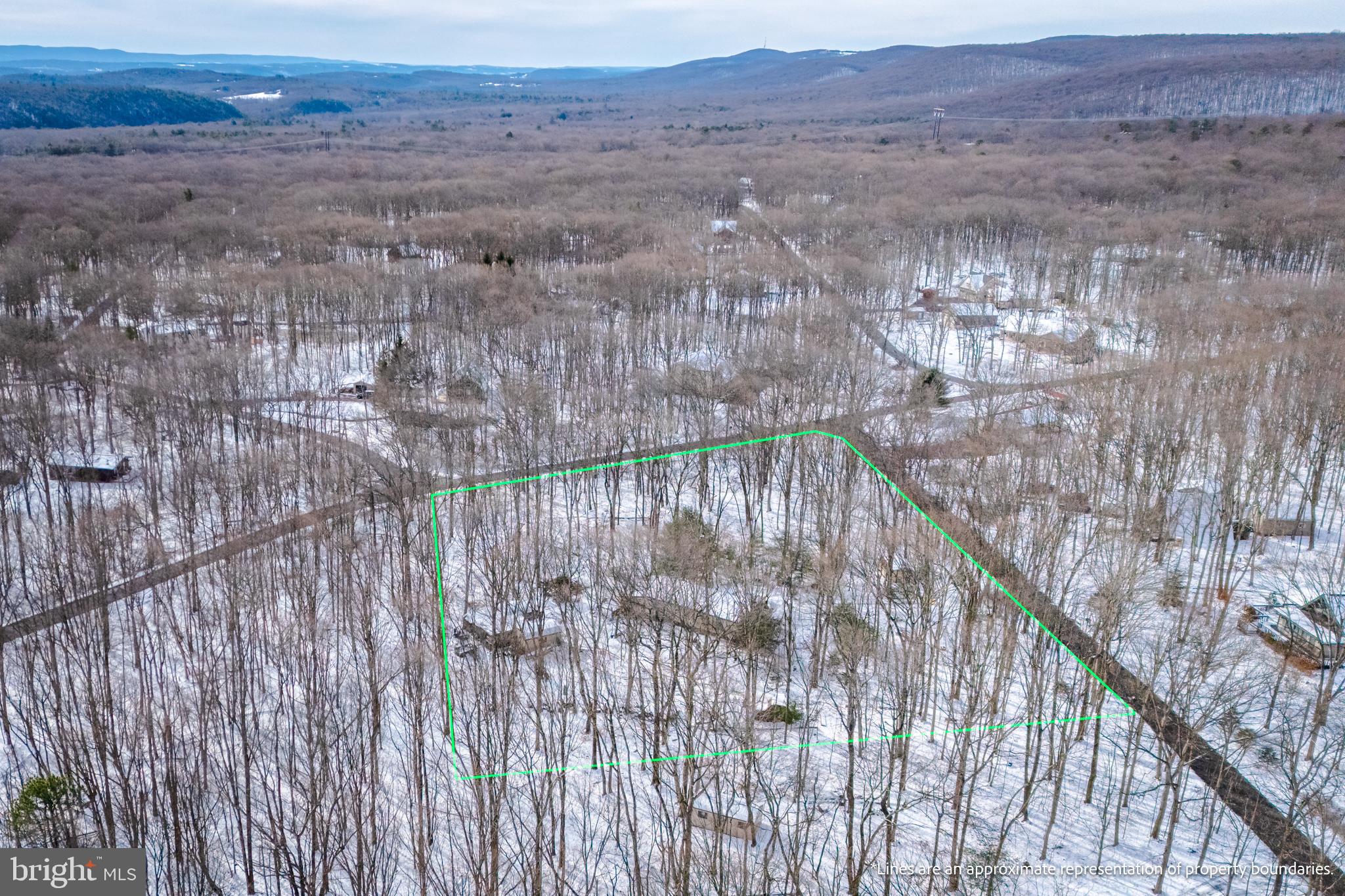 BELTZVILLE LAKE ESTATES - Residential