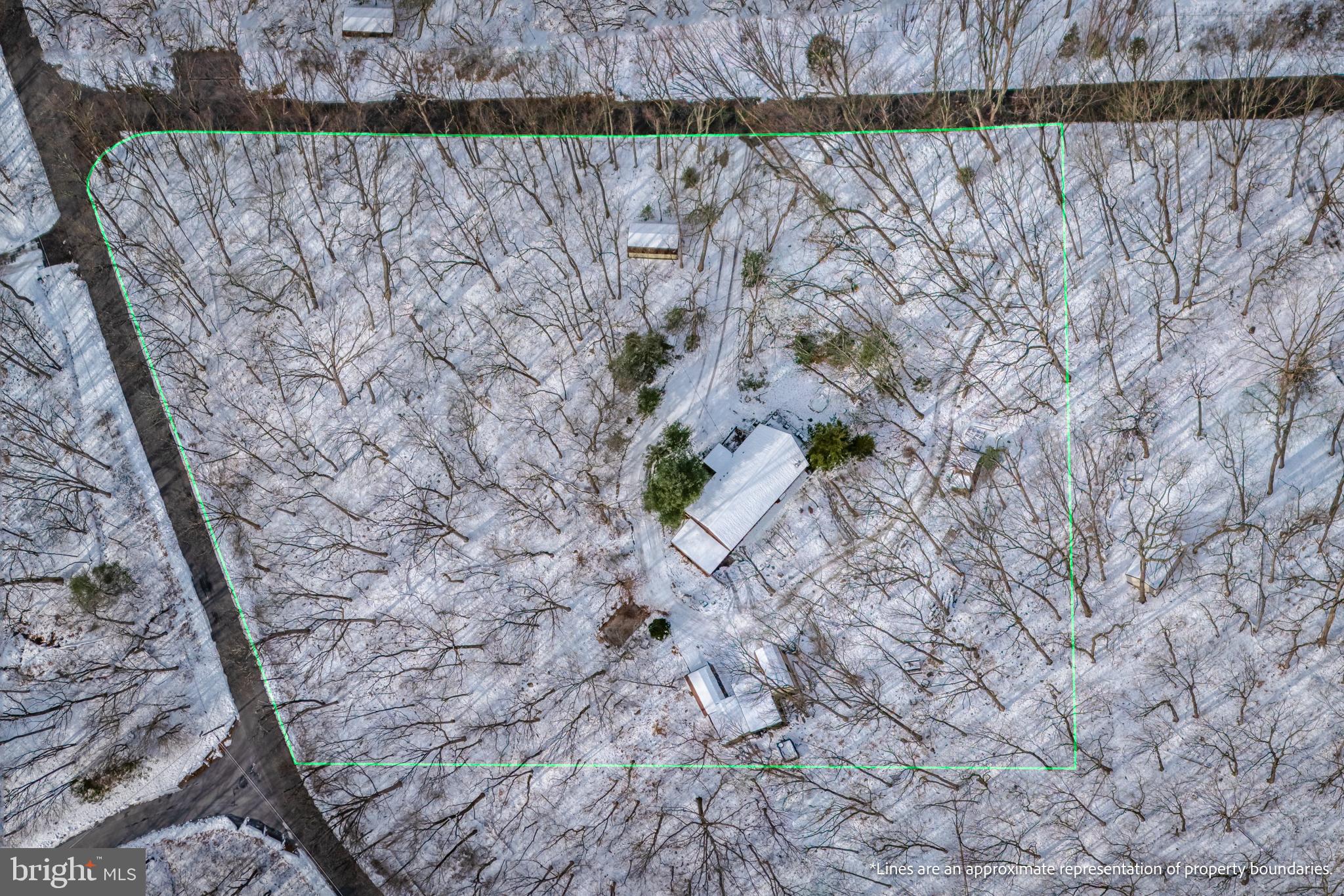 BELTZVILLE LAKE ESTATES - Residential