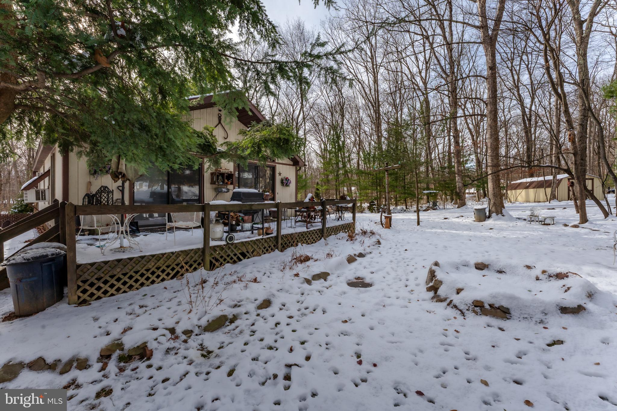 BELTZVILLE LAKE ESTATES - Residential