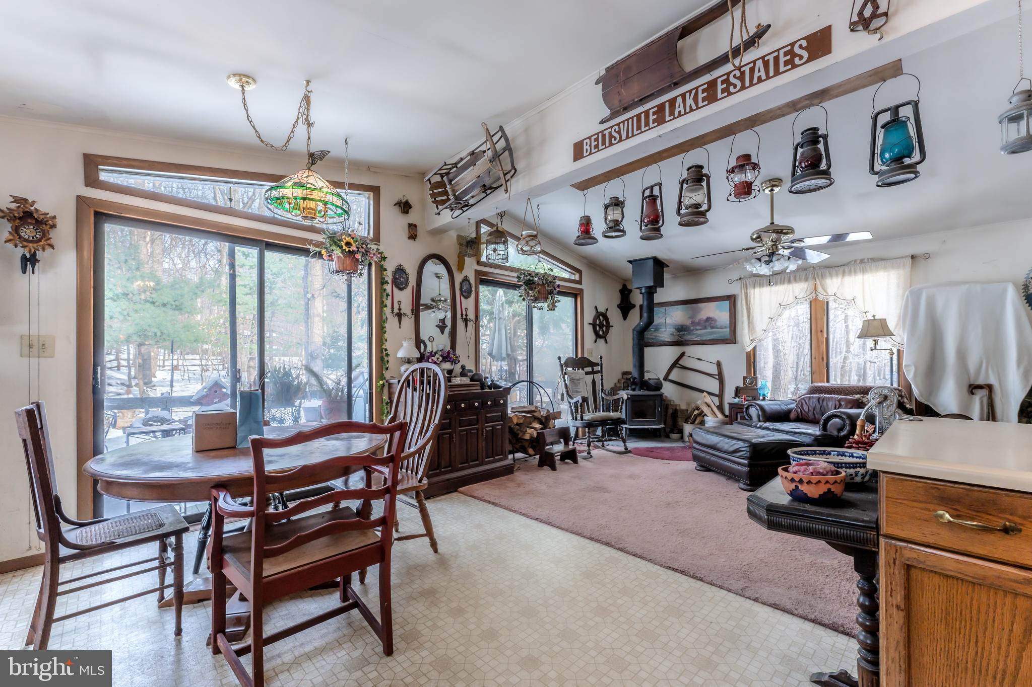 BELTZVILLE LAKE ESTATES - Residential