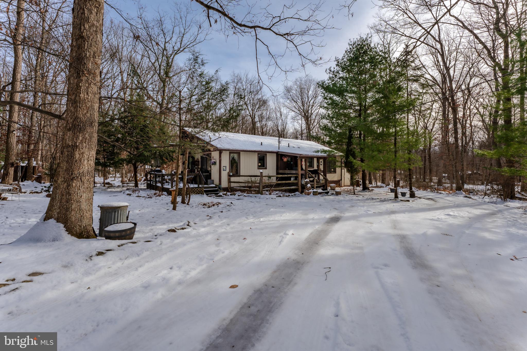 BELTZVILLE LAKE ESTATES - Residential