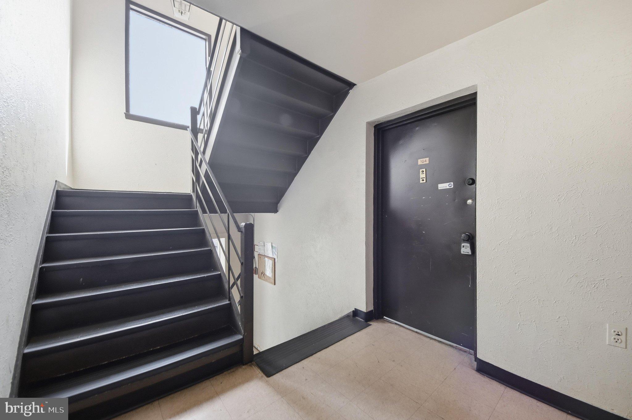 3813 SWANN ROAD 104