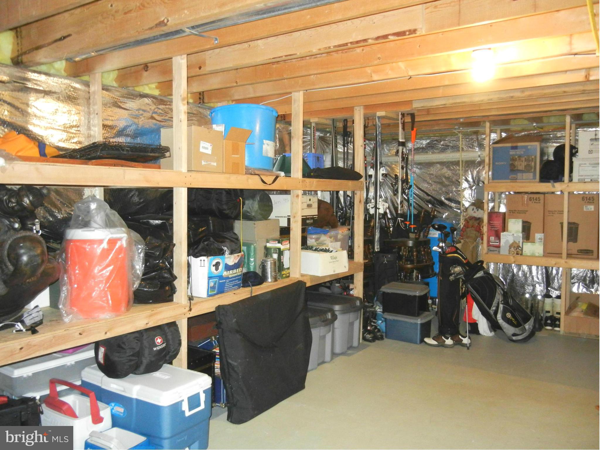 SPRUCE HILL ESTATES - Residential